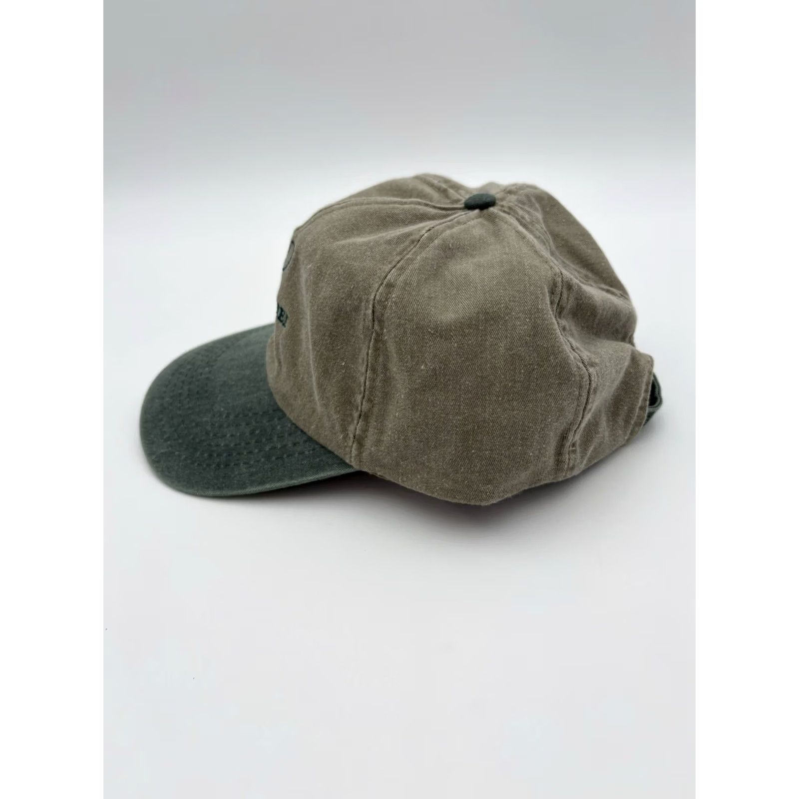 Vintage VINTAGE Hilton Double Tree Hotel Denver Hat Cobra Cap Baseball Cap Mens Adjustable Beige 90s Cotton Lightweight Breathable Cap Size ONE SIZE - 2 Thumbnail