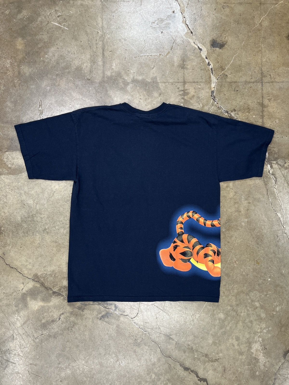 Disney × Vintage Vintage Disney Winnie The Pooh Tiger Wrap Tee XL Size US XL / EU 56 / 4 - 4 Thumbnail