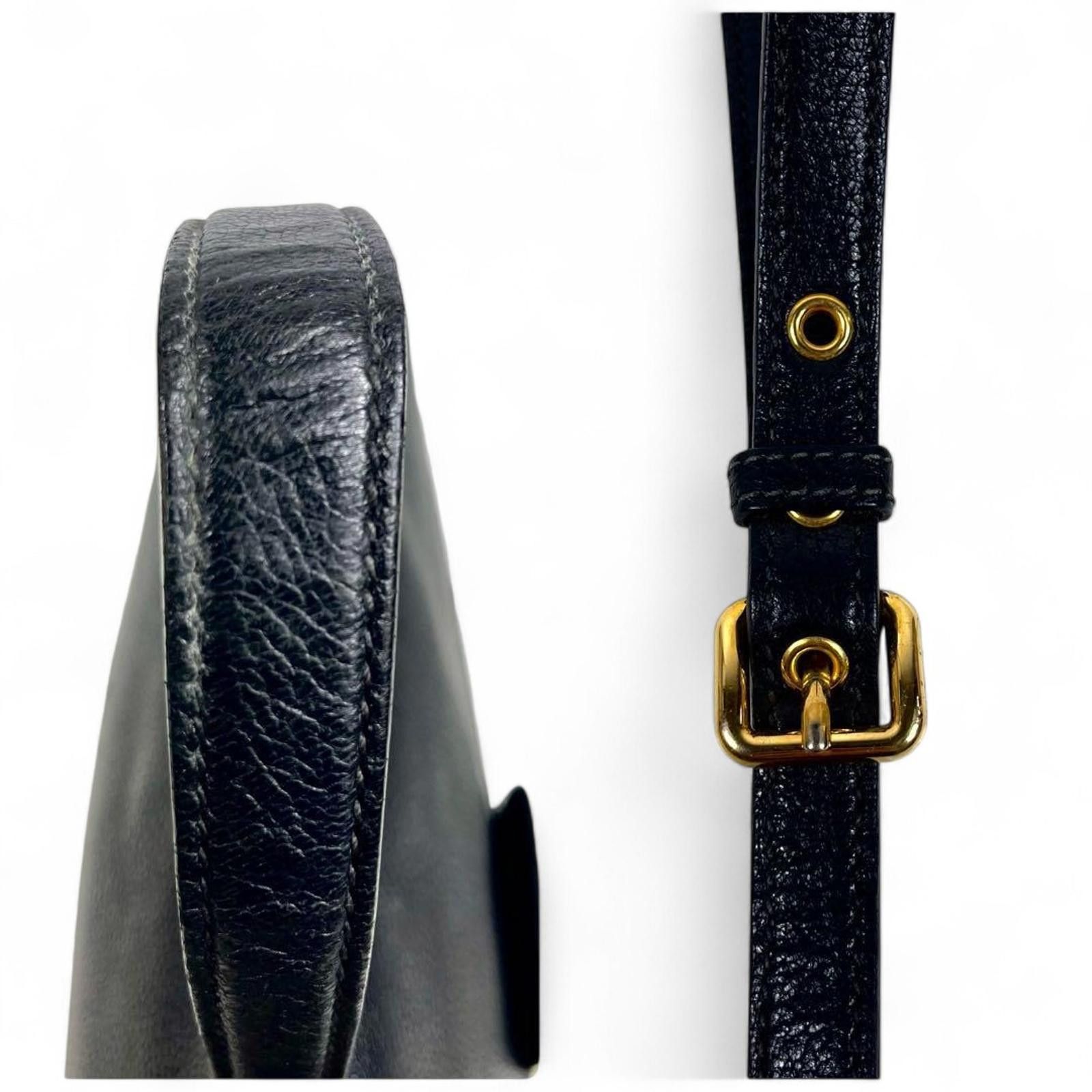 Miu Miu Miu Miu - Black Leather Handbag Gold Hardware Size ONE SIZE - 4 Thumbnail