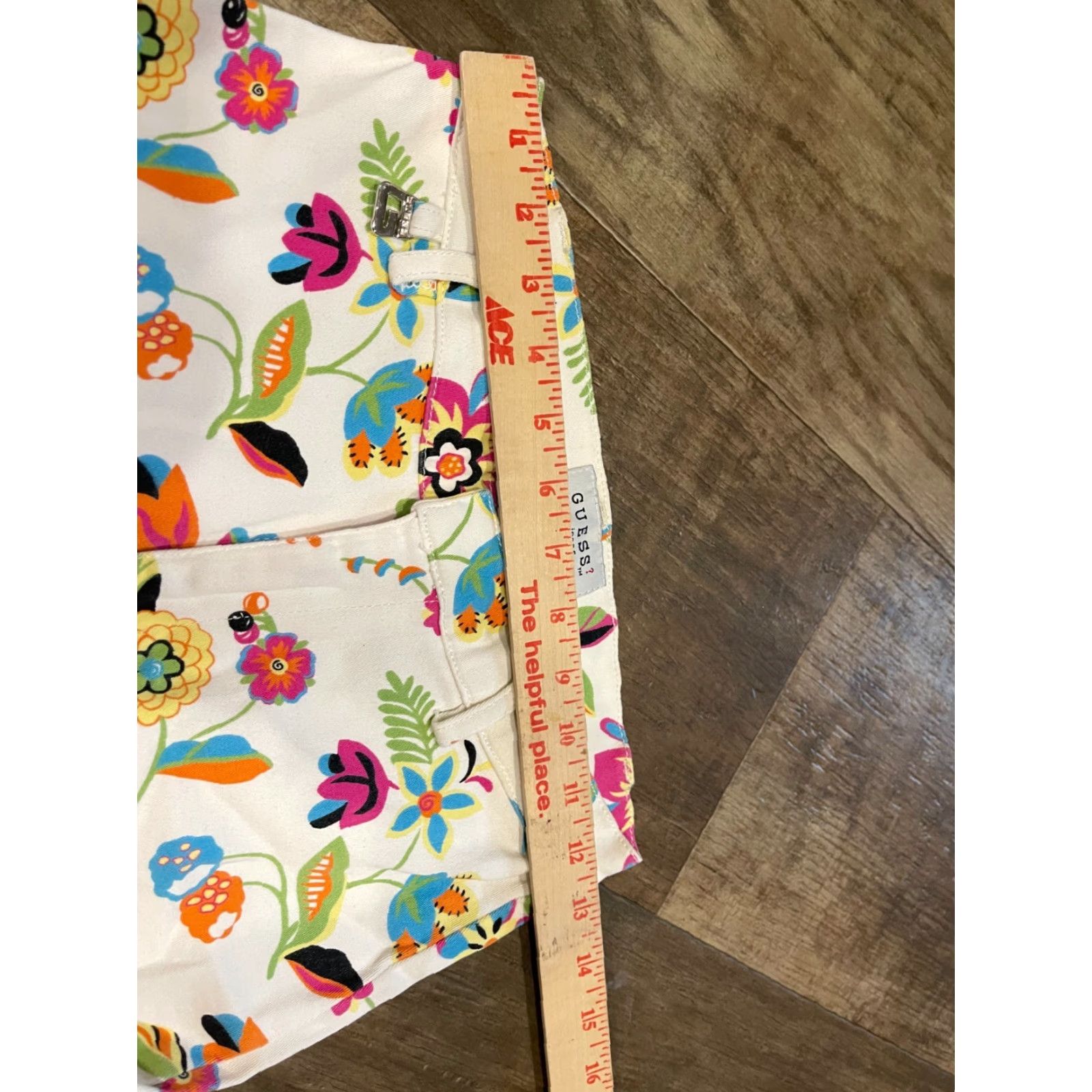 Guess GUESS Jeans Pants Womens S White Floral Pattern Denim Straight Style Size 28" / US 6 / IT 42 - 3 Thumbnail