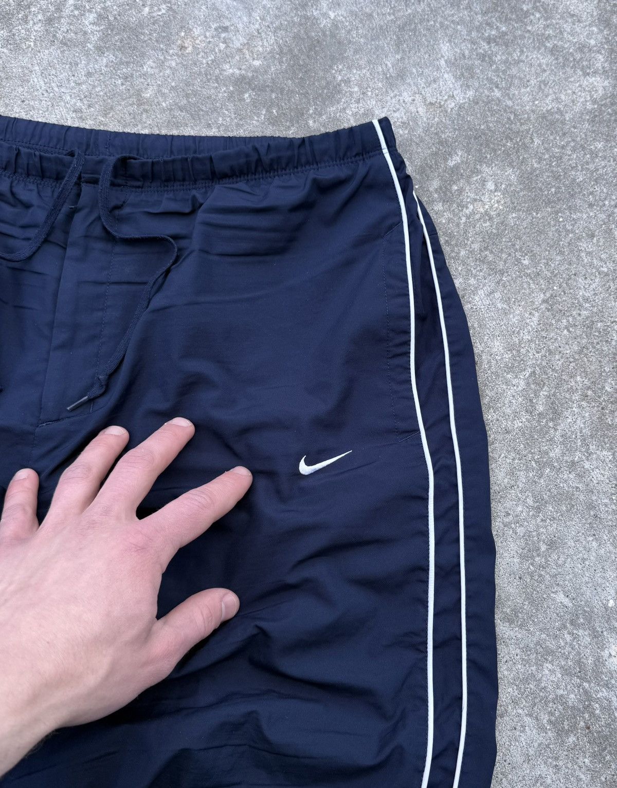 Other Vintage Nike y2k streetwear oversized track shorts Size US 32 / EU 48 - 8 Thumbnail
