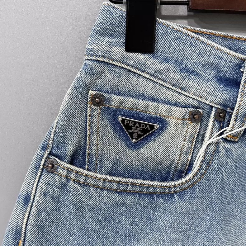Prada Prada Pocket logo denim shorts 2502-Nextarrow Size US 30 / EU 46 - 4 Thumbnail