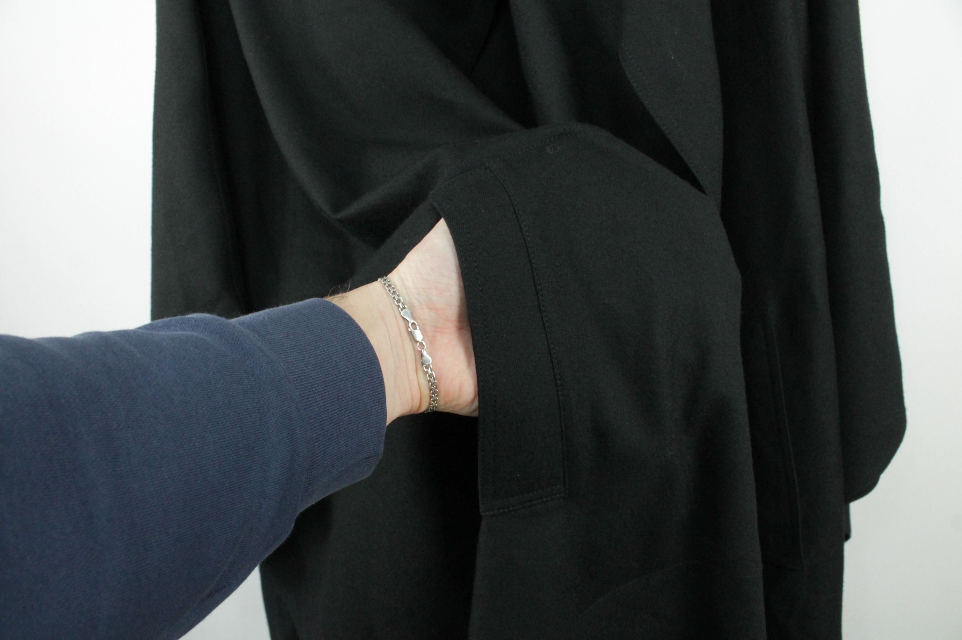 Louis Feraud Vintage 1980 Louis Feraud Black Wool Hooded Cape Coat Size M / US 6-8 / IT 42-44 - 4 Thumbnail
