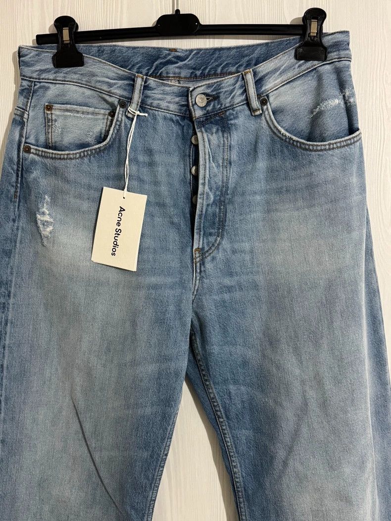 Acne Studios acne studios light blue jeans Size US 32 / EU 48 - 2 Thumbnail