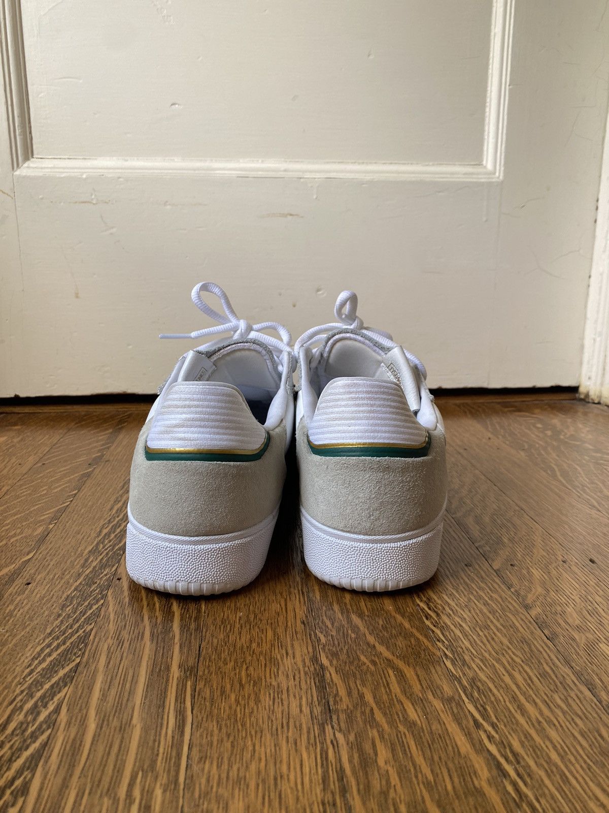 Adidas Tyshawn Low Size US 10 / EU 43 - 4 Thumbnail