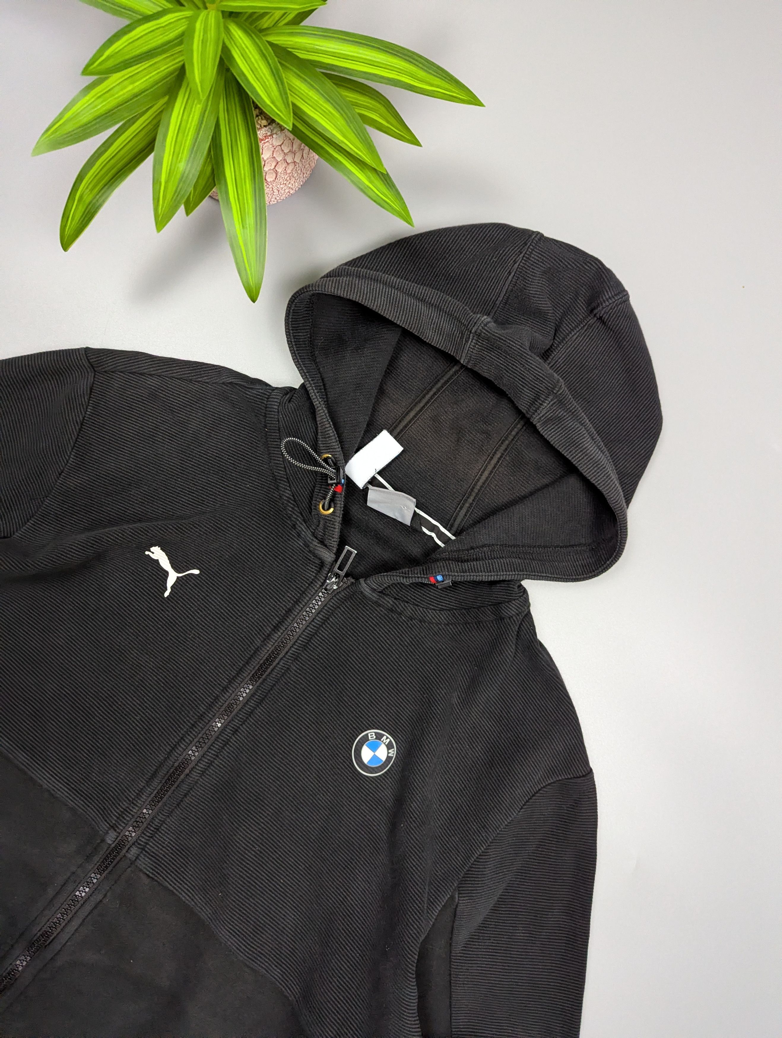 BMW × Puma Puma x BMW M Motorsport Distressed Black Hoodie Full Zip Size US L / EU 52-54 / 3 - 3 Thumbnail