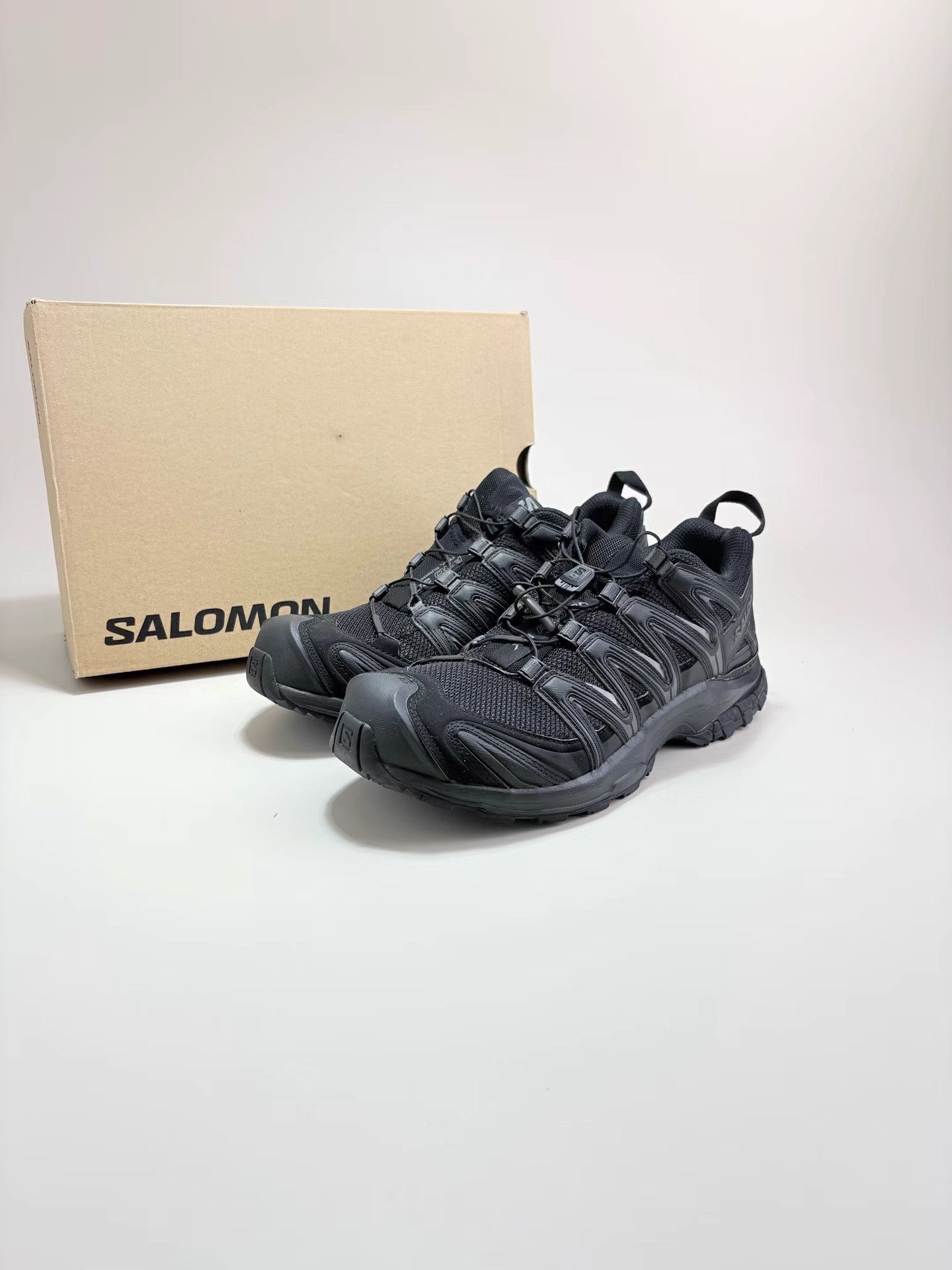 Salomon SALOMON XA PRO 3D Sneakers K1 Size US 9 / EU 42 - 1 Thumbnail