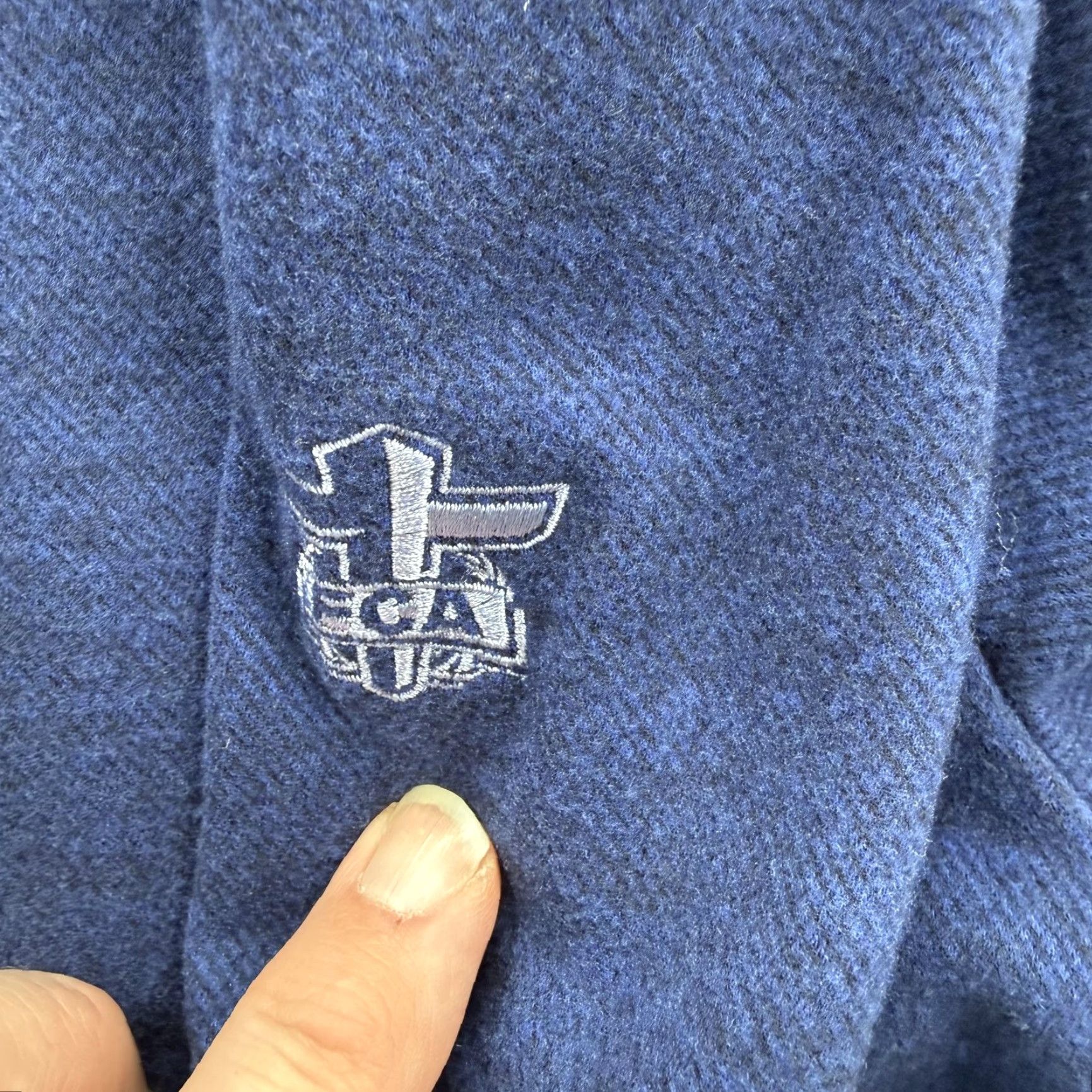 johnnie-O johnnie-O Pullover Mens 2XL Blue Quarter Zip Long Sleeve FCA Cross Logo Size US XXL / EU 58 / 5 - 3 Thumbnail