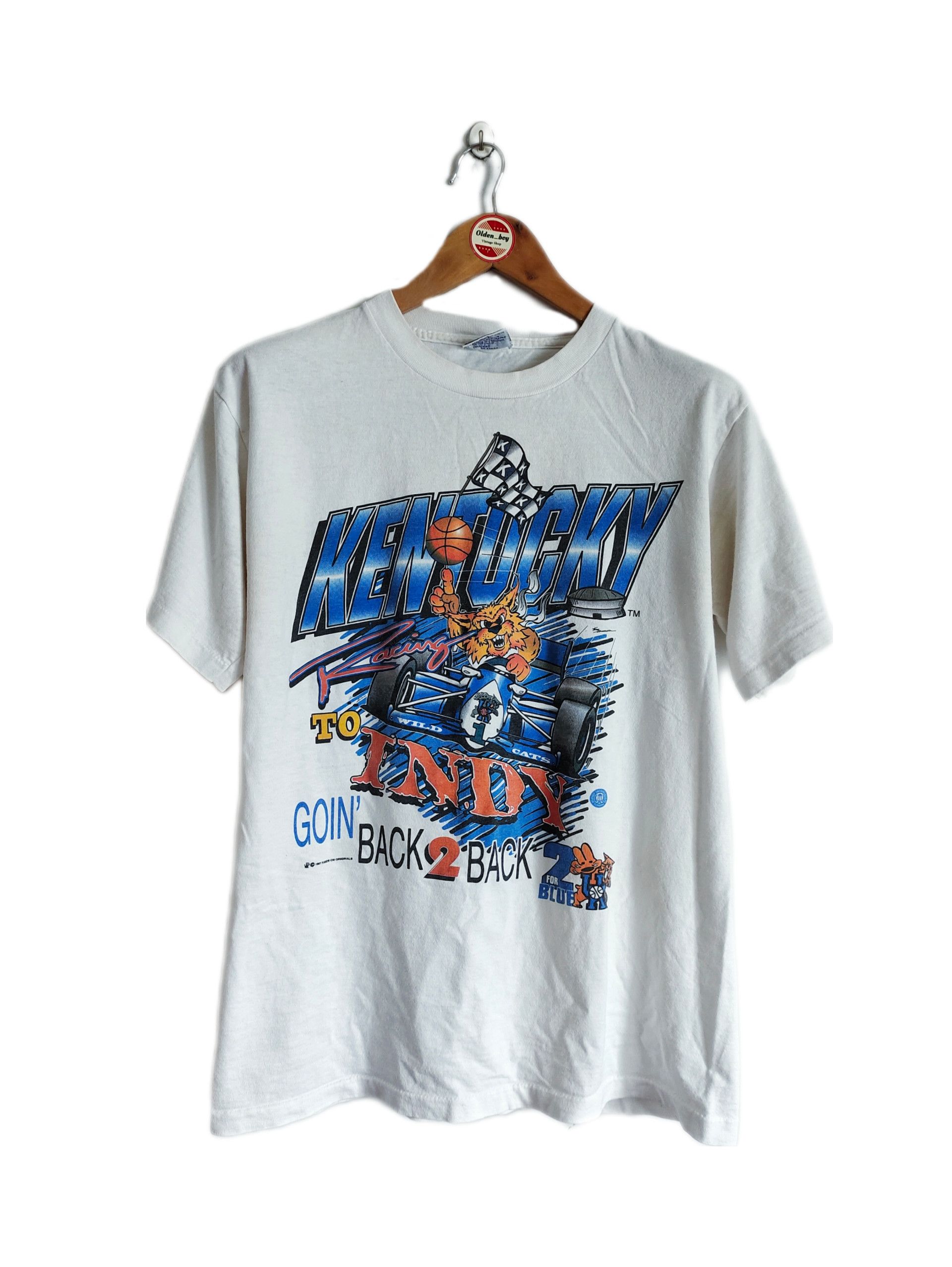 NCAA × Vintage Vintage University of Kentucky "Racing to Indy" 90's T-shirt Size US M / EU 48-50 / 2 - 1 Thumbnail