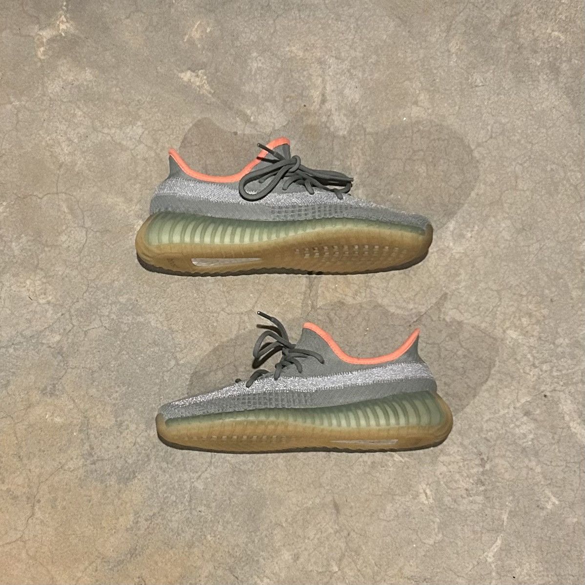 Yeezy Adidas Yeezy Boost 350 V2 Desert Sage 2020 US 8 Size US 8 / EU 41 - 3 Thumbnail