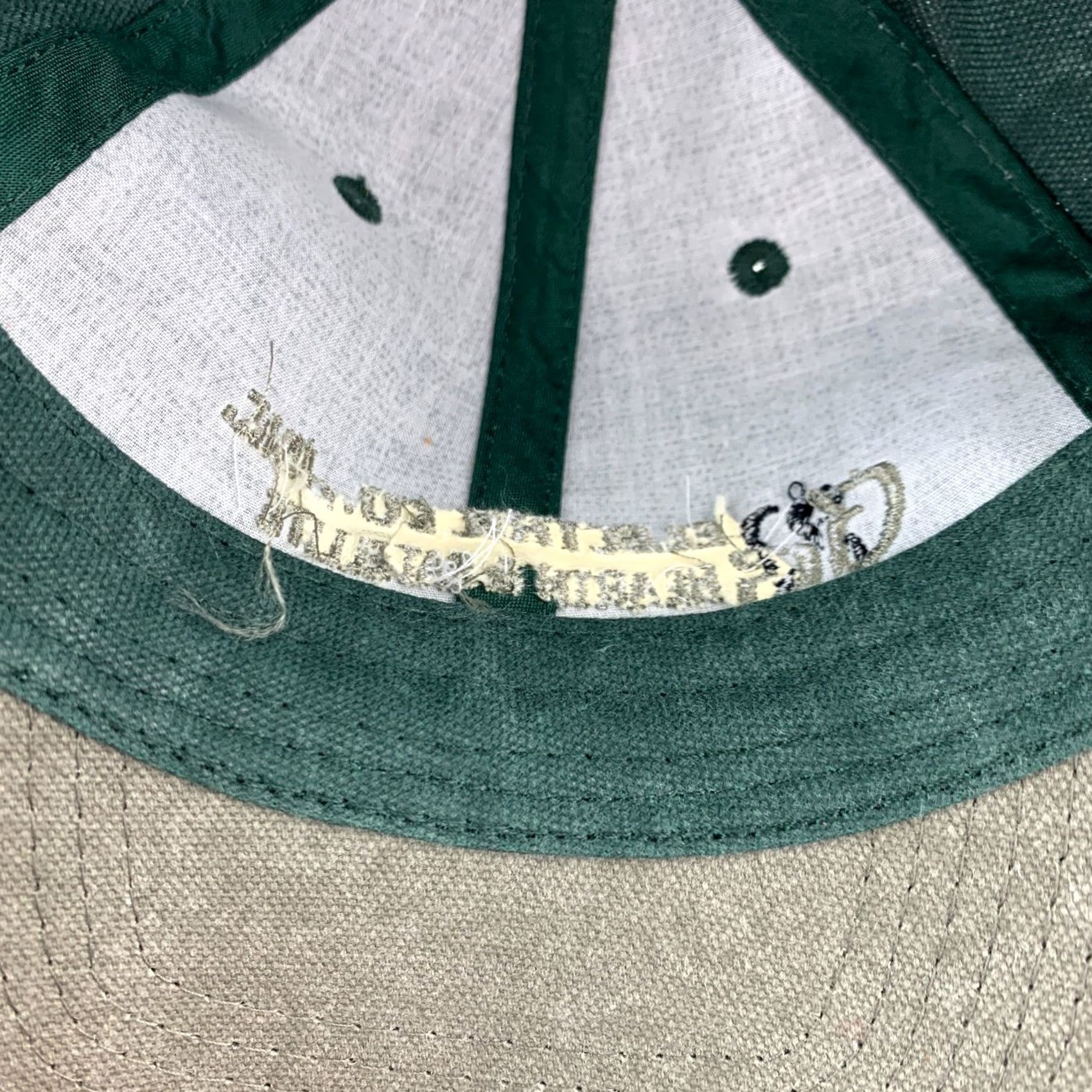 Vintage VINTAGE Headshot Green Strapback Dad Hat Cap Men One Size Green Solid Unworn Light wear from storage with photos Size ONE SIZE - 6 Thumbnail