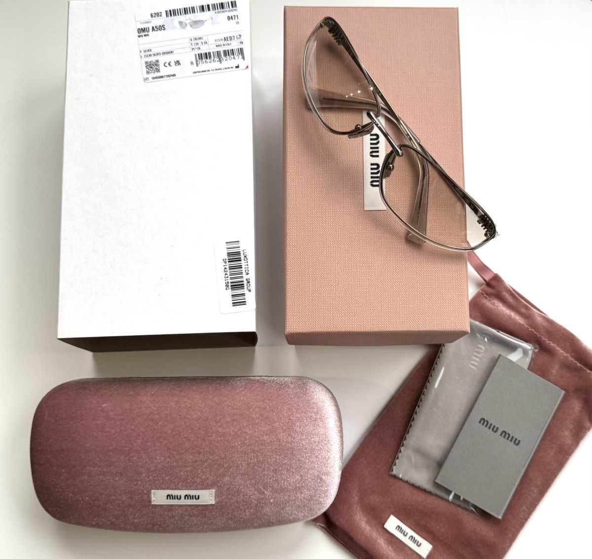 Miu Miu NEW Miu Miu sunglasses Miu Miu MU A50S 1BC-8H1. Size ONE SIZE - 8 Thumbnail