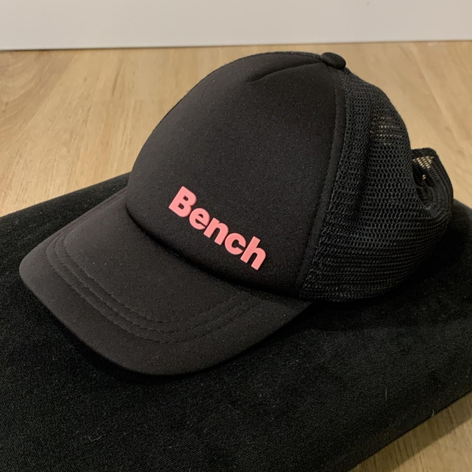 Pink Bench Women’s Trucker Cap Black Pink Logo Adjustable NWOT Size ONE SIZE - 2 Thumbnail