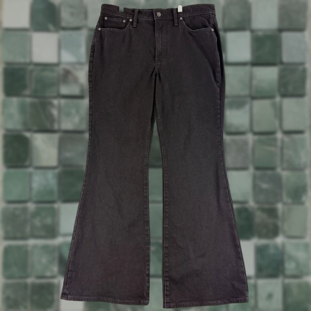 Madewell Madewell The Perfect Vintage Flare Jean Womens Size 31 Black Denim High-Rise Size 24" / US 00 / IT 34 - 1 Thumbnail