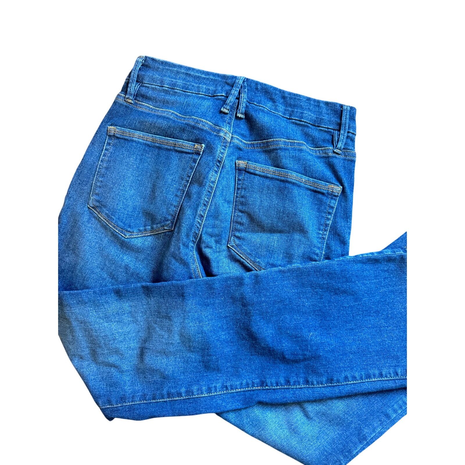 Good American Good American Stretch PETITE STRAIGHT JEANS Size 2/26 Size 26" / US 2 / IT 38 - 5 Thumbnail