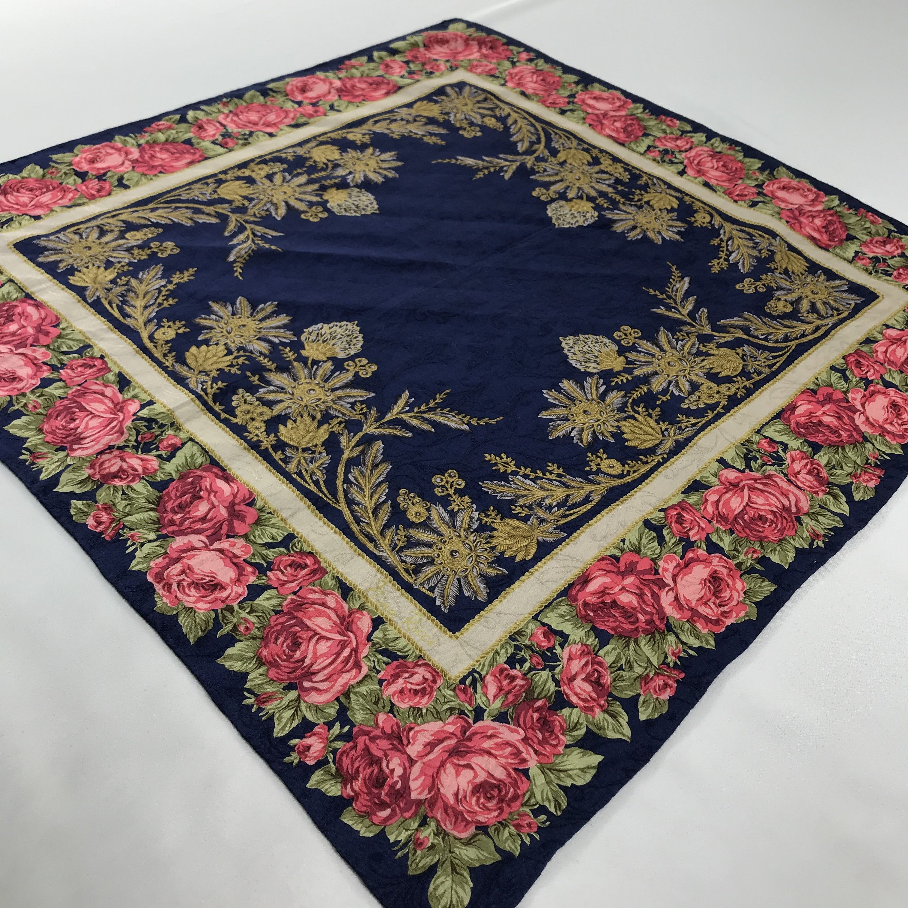 Vintage Vintage Flower Bandana/ Handkerchief / Neckerchief Size ONE SIZE - 4 Thumbnail