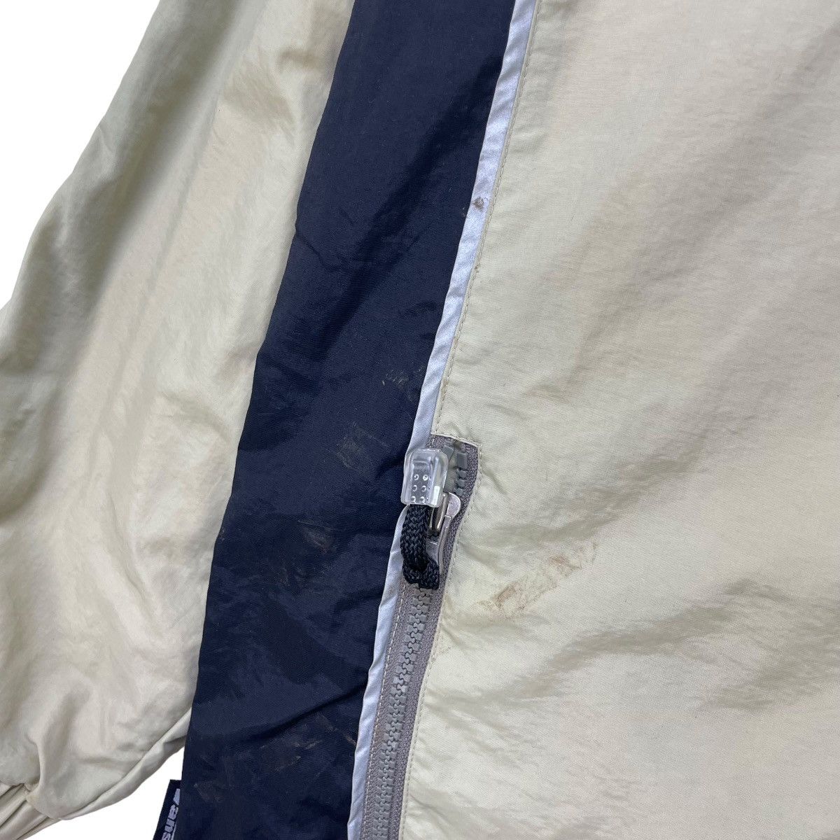 Vans Vintage Vans Streetwear Jacket Size US L / EU 52-54 / 3 - 4 Thumbnail