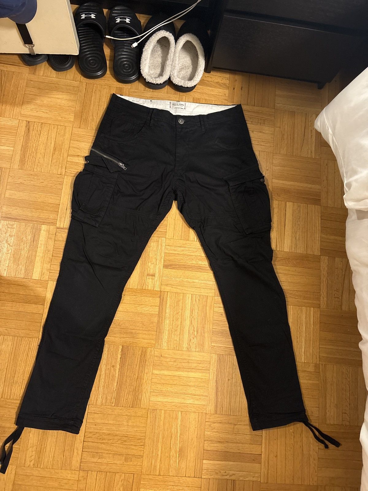 Jack & Jones Jack&Jones cargos Size US 33 - 1 Thumbnail