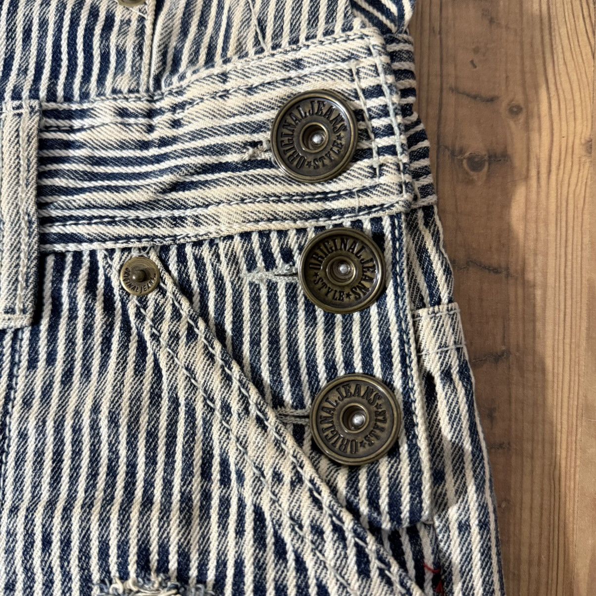 Japanese Brand × Vintage Japanese Vintage Striped Distressed Denim Jumpsuit (M) Size US 30 / EU 46 - 5 Thumbnail