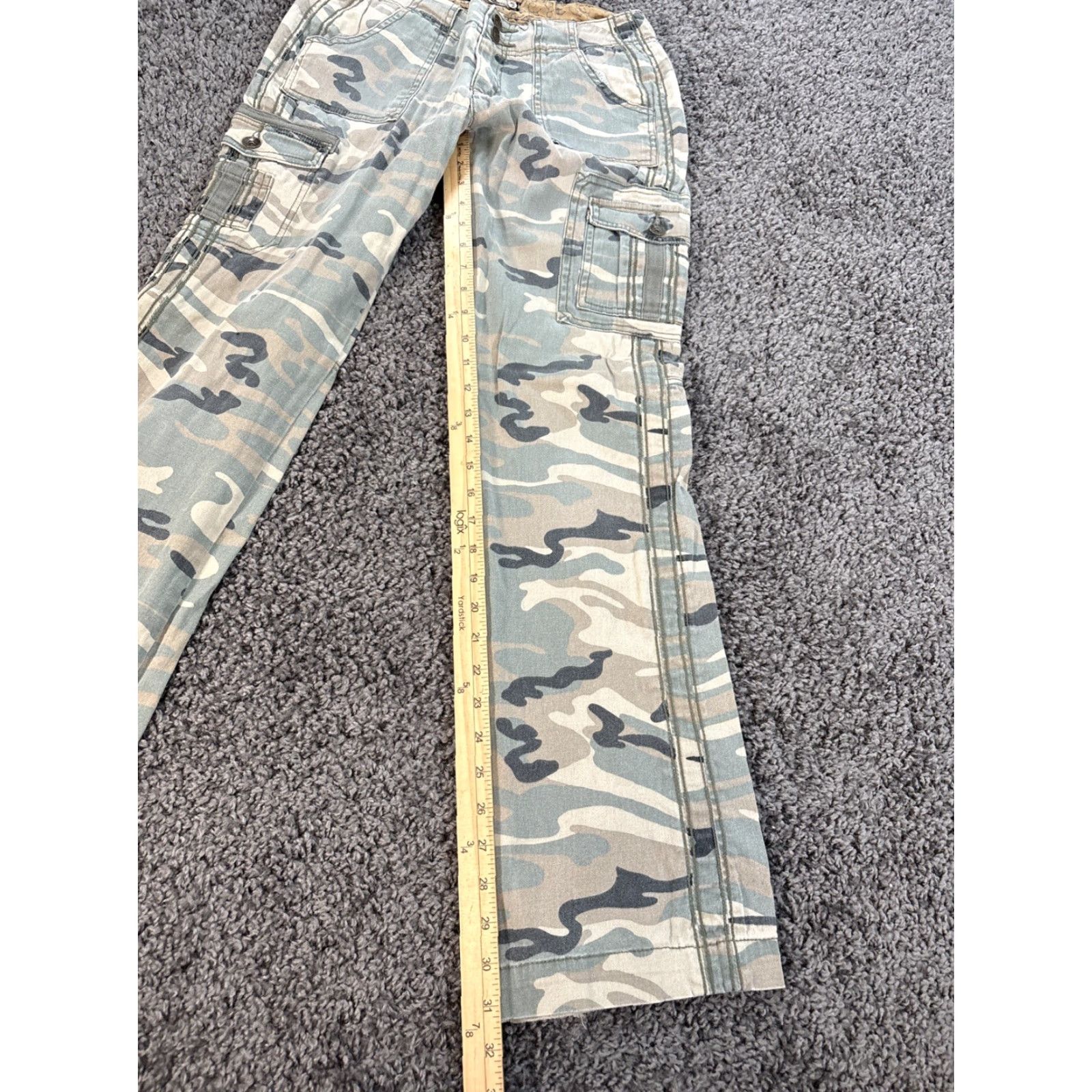 Vintage VINTAGE Nori Cargo Pants Women’s 28x31 Pants Junior Bootcut Baggy Camouflage 90s Army Grunge Casual Green Size 28" / US 6 / IT 42 - 2 Thumbnail