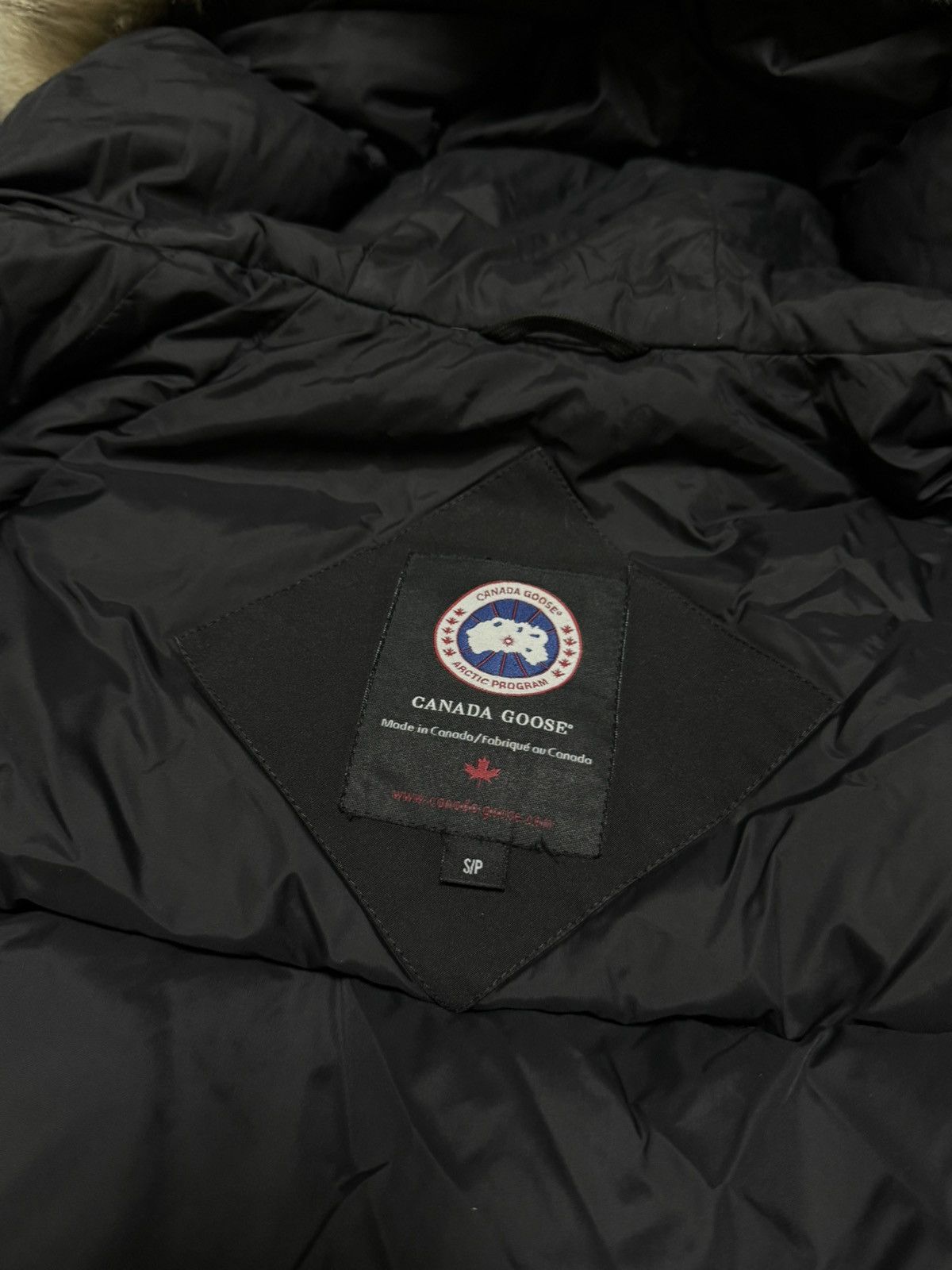 Canada Goose Canada Goose Chilliwack bomber down jacket fur Size US M / EU 48-50 / 2 - 11 Thumbnail