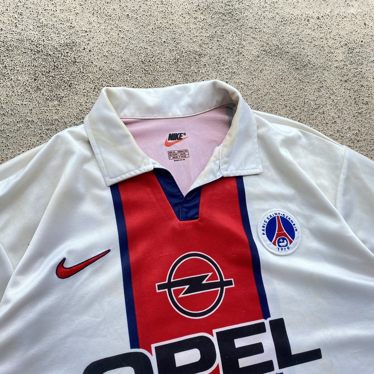 Nike vintage Nike Paris Saint Germain SIMONE 9 1997 SOCCER JERSEY Size US XL / EU 56 / 4 - 5 Thumbnail