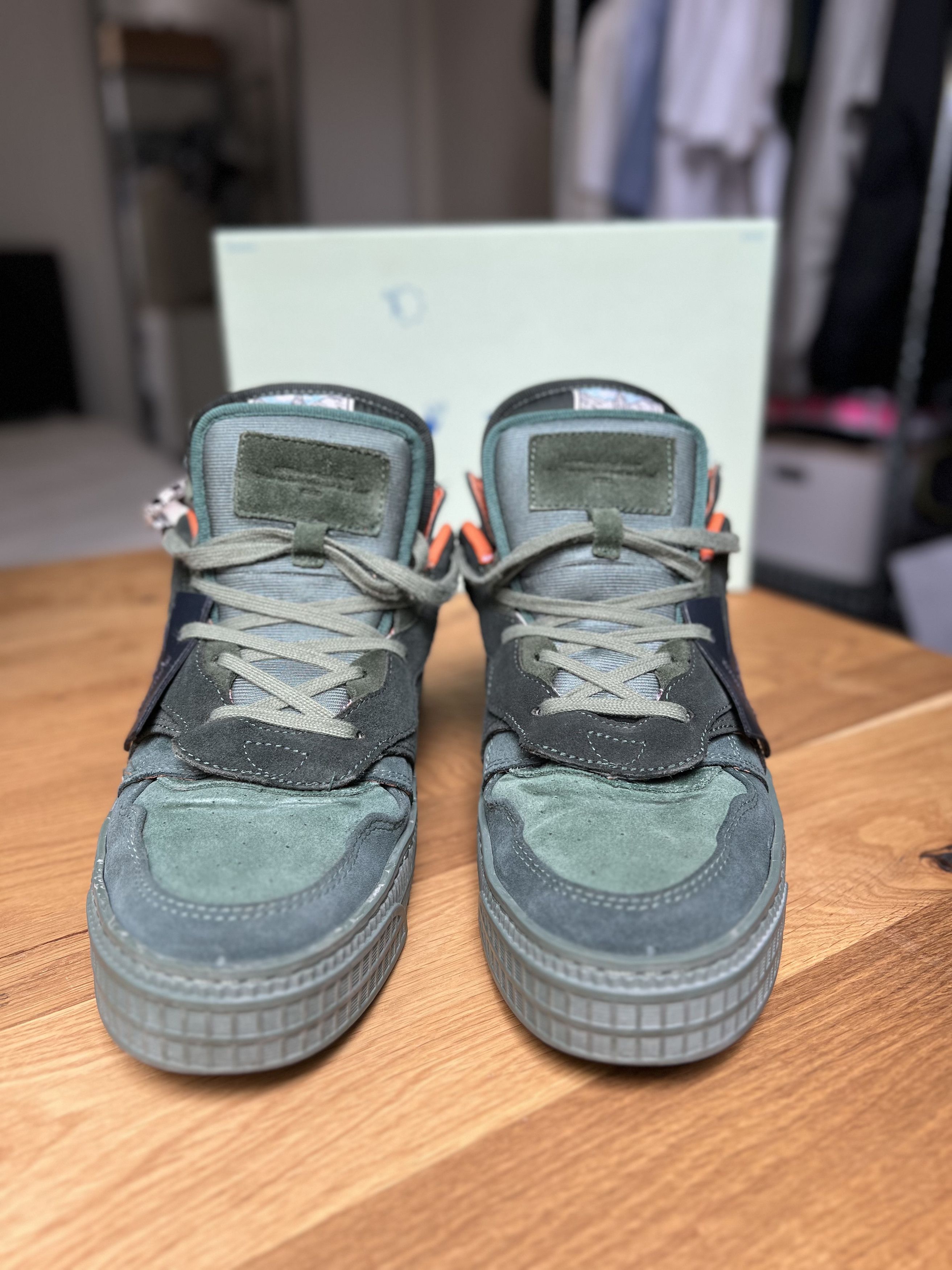Off-White Off Court Low Dark Green Dark OFF-WHITE Size US 11 / EU 44 - 4 Thumbnail