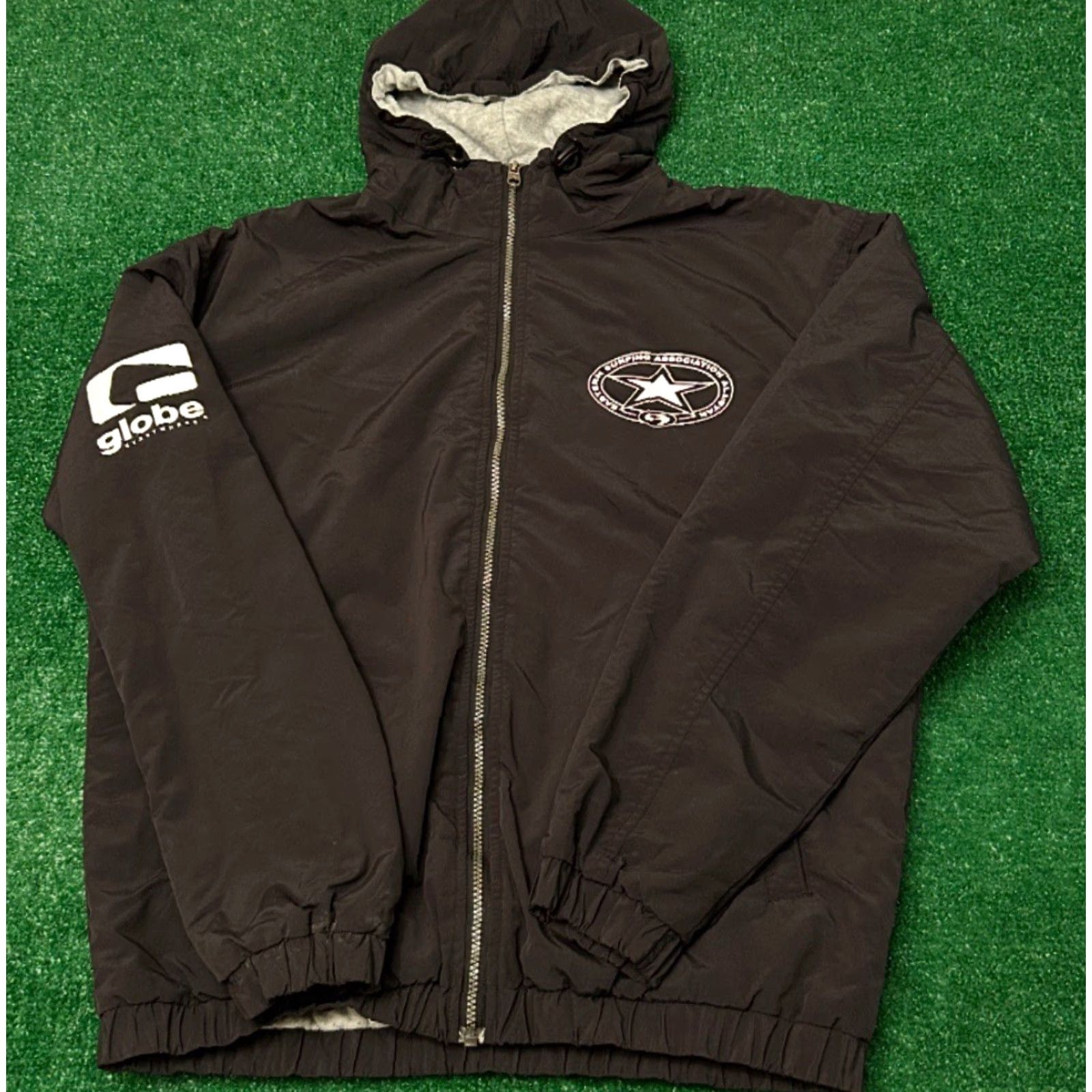 Globe VINTAGE Globe Surf Eastern Surfing Association 2005 Jacket Hoodie Mens Small Black 90s Surf Skater Vintage Size US S / EU 44-46 / 1 - 6 Thumbnail