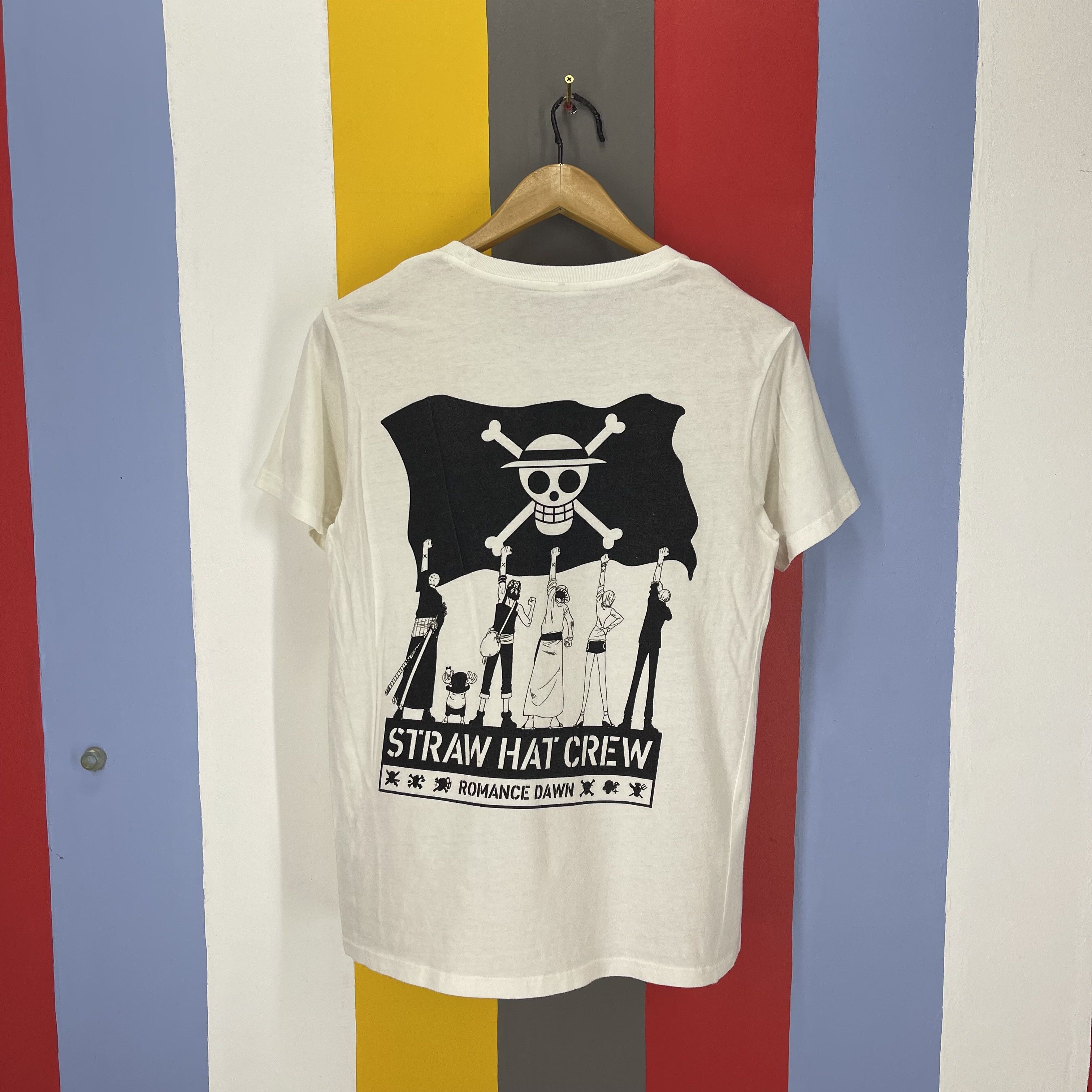 One Piece ONE PIECE Straw Hat Crew T Shirt #1779/07 Size US S / EU 44-46 / 1 - 1 Thumbnail