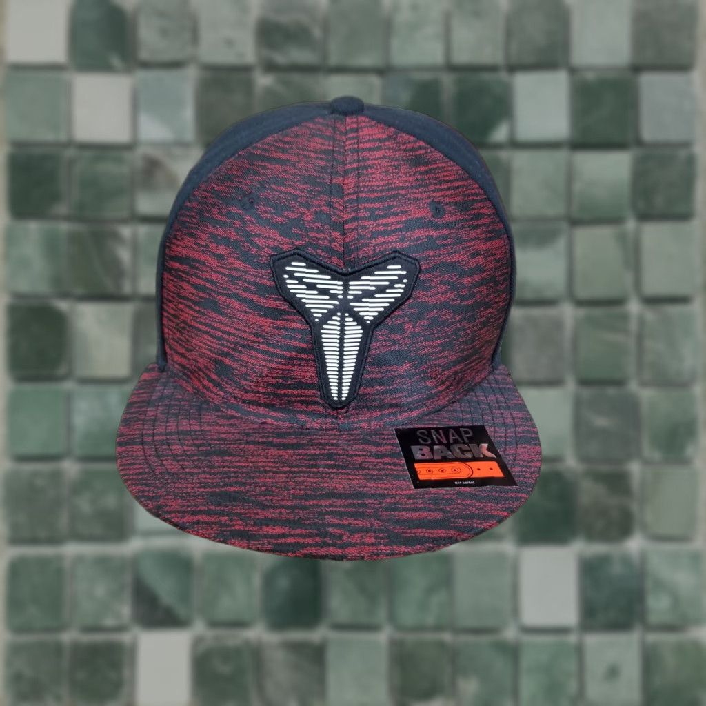 Nike VINTAGE Y2K NIKE KOBE BRYANT MAMBA SHIELD SNAPBACK HAT Mens One Size Red Cotton Snapback Hat Size ONE SIZE - 1 Thumbnail
