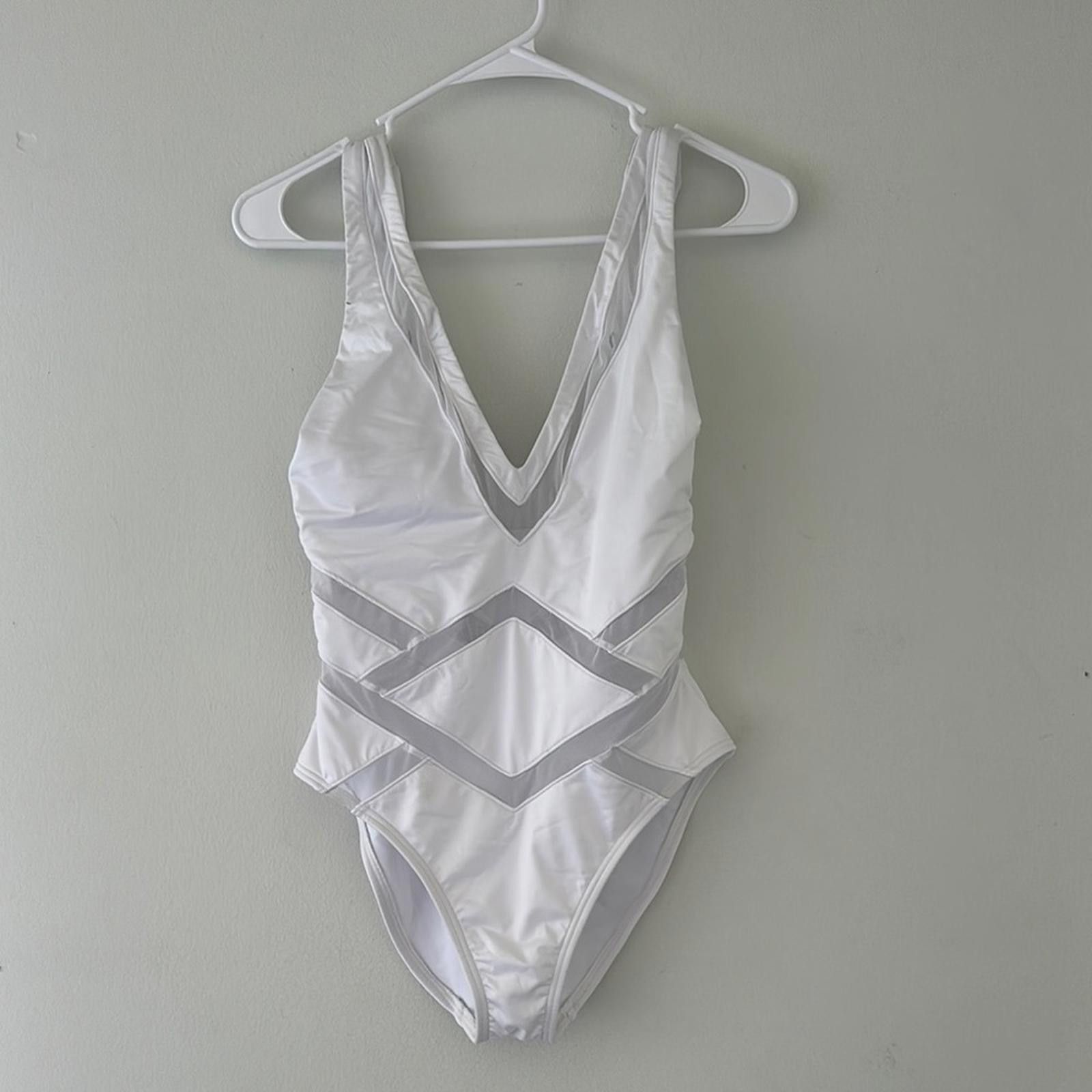 Kenneth Cole Kenneth Cole White One Piece Swimsuit Size ONE SIZE - 1 Thumbnail