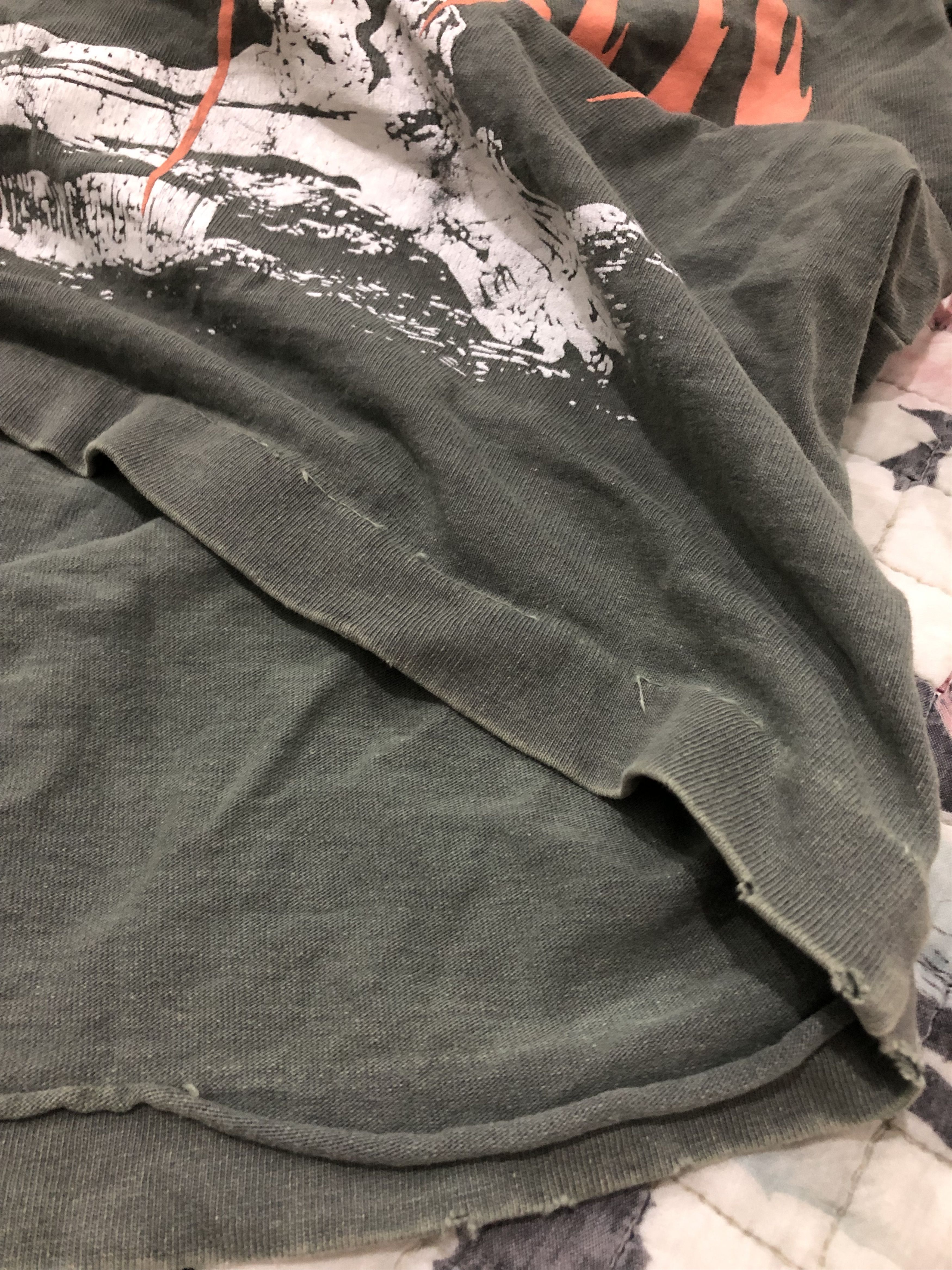 Vintage Vintage Distressed Dead Soul T-shirts Size US L / EU 52-54 / 3 - 8 Thumbnail