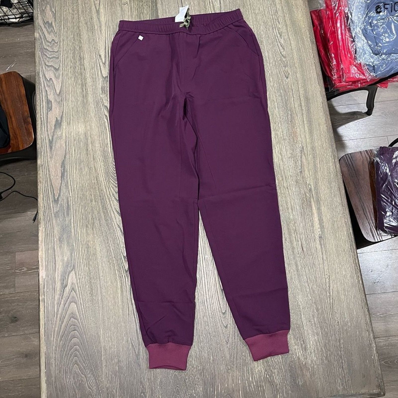Vintage NWT Figs Tansen Jogger Scrub Pants Drawstring Purple XL Size 40" / US 18 - 1 Thumbnail