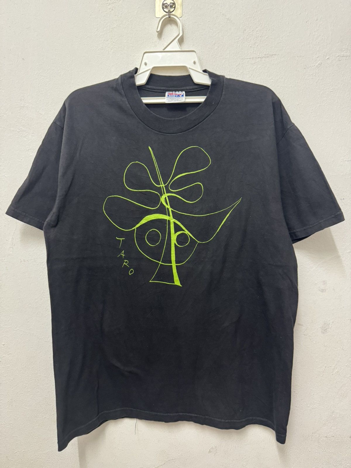 Other Vintage Taro Akamoto Japanese Artist Artwork Design T shirt Size US L / EU 52-54 / 3 - 1 Thumbnail