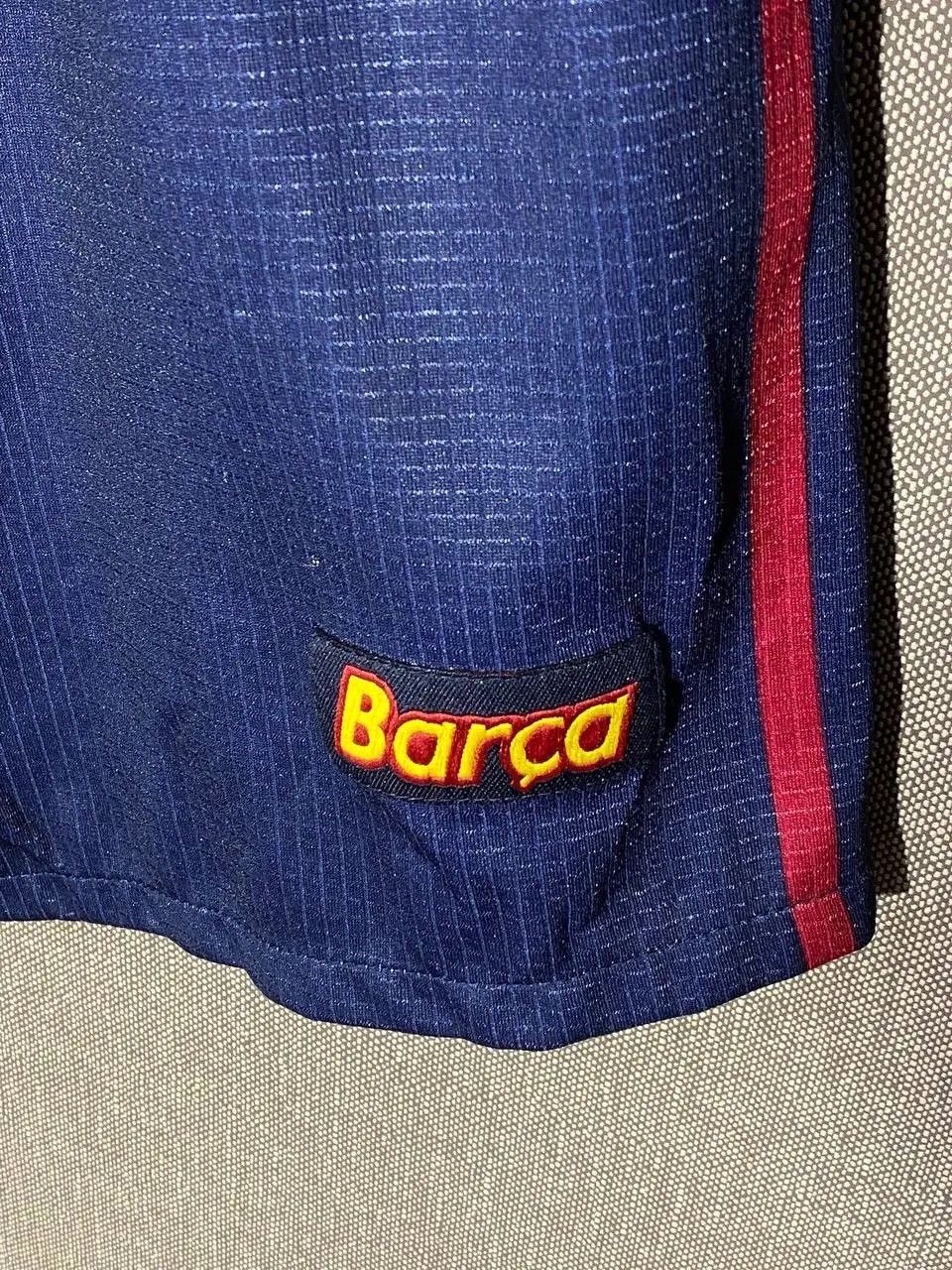 Vintage 90s Vintage F.C Barcelona 1999 Licensed Shorts In Navy Size US 34 / EU 50 - 2 Thumbnail