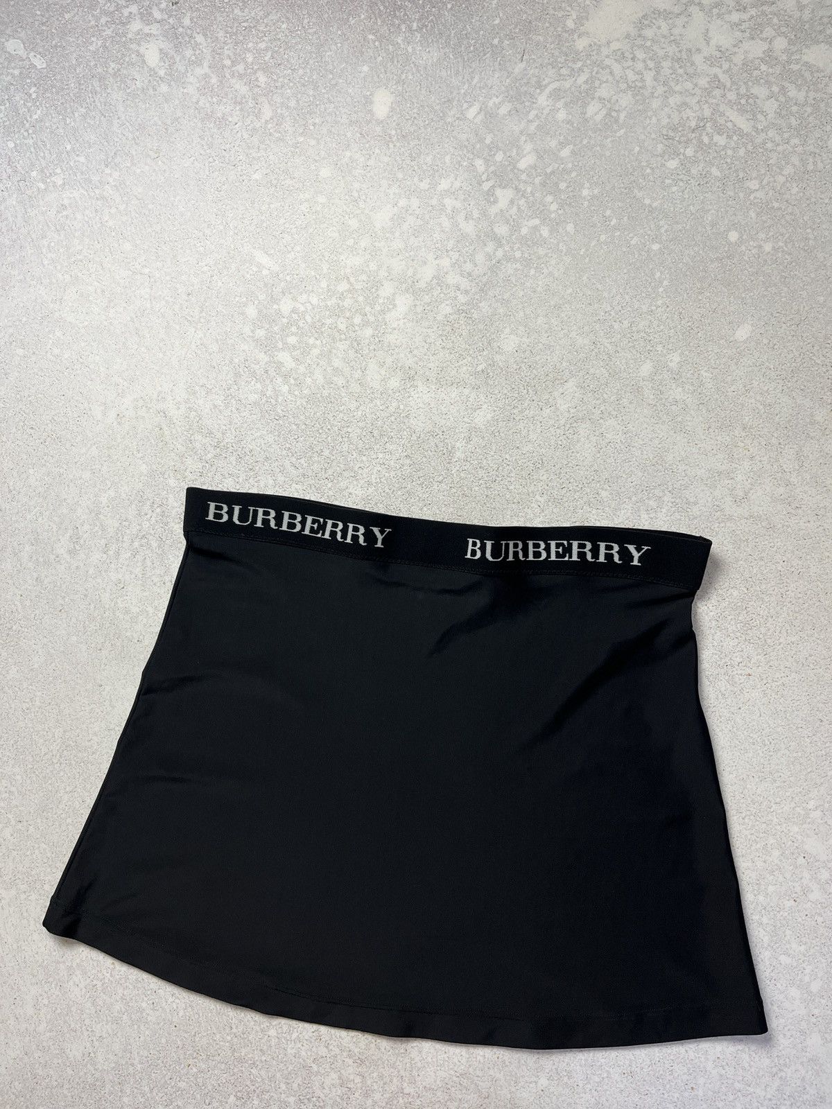 Burberry Burberry Black Mini Elastic Skirt Size 30" / US 8 / IT 44 - 2 Thumbnail