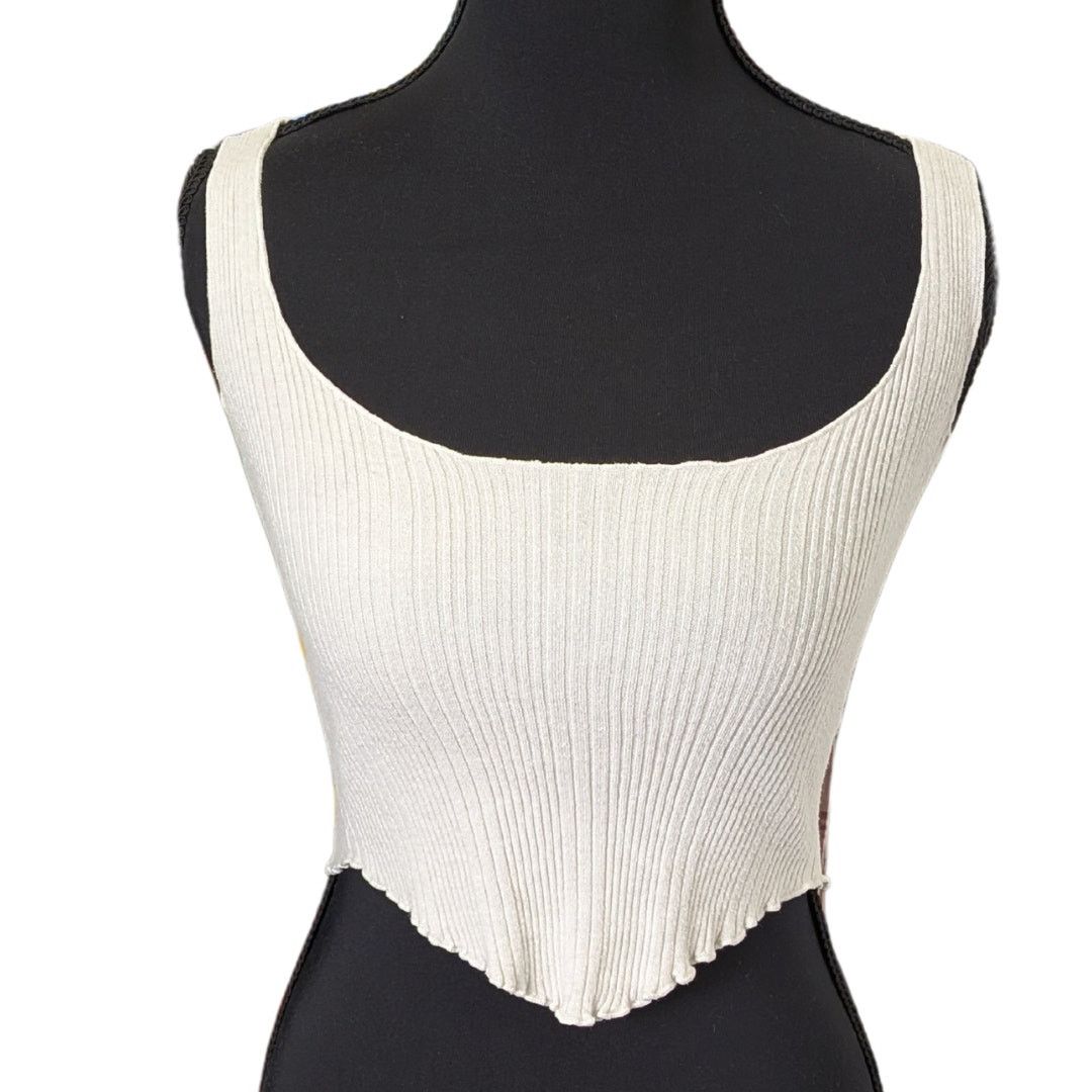 Kendall And Kylie Kendall & Kylie Cream Line-Textured Fitted and Cropped Tank Size XS / US 0-2 / IT 36-38 - 1 Thumbnail