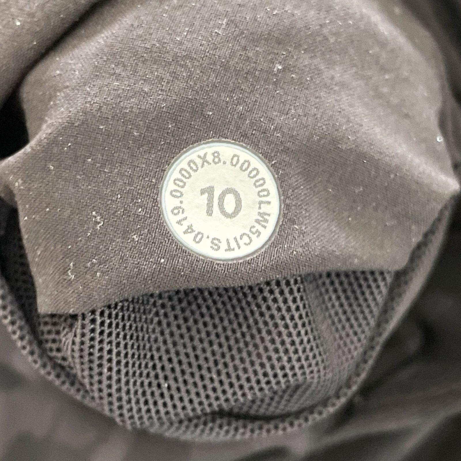 Lululemon Lululemon On the Fly 7/8 Pant Formation Camo Deep Coal Gray Size 32" / US 10 / IT 46 - 4 Thumbnail