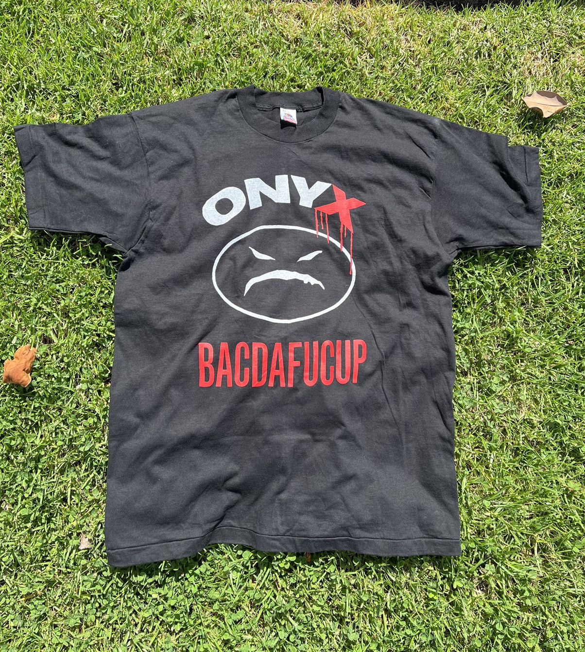 Vintage Vintage 90s Onyx Rap Tee T Shirt FOTL Single Stitch Black Size US XL / EU 56 / 4 - 1 Thumbnail