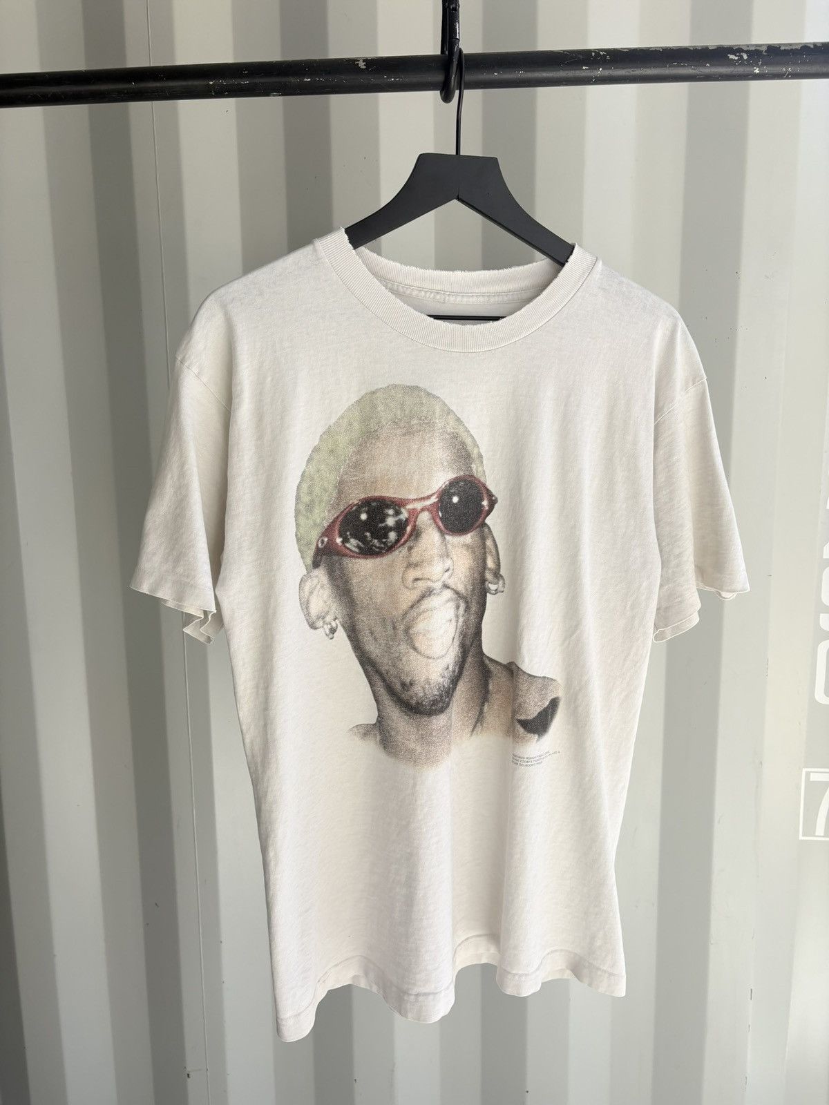 Vintage Vintage Rodman Shirt Faded Thrashed Grunge Band Thrashed Size US L / EU 52-54 / 3 - 1 Thumbnail