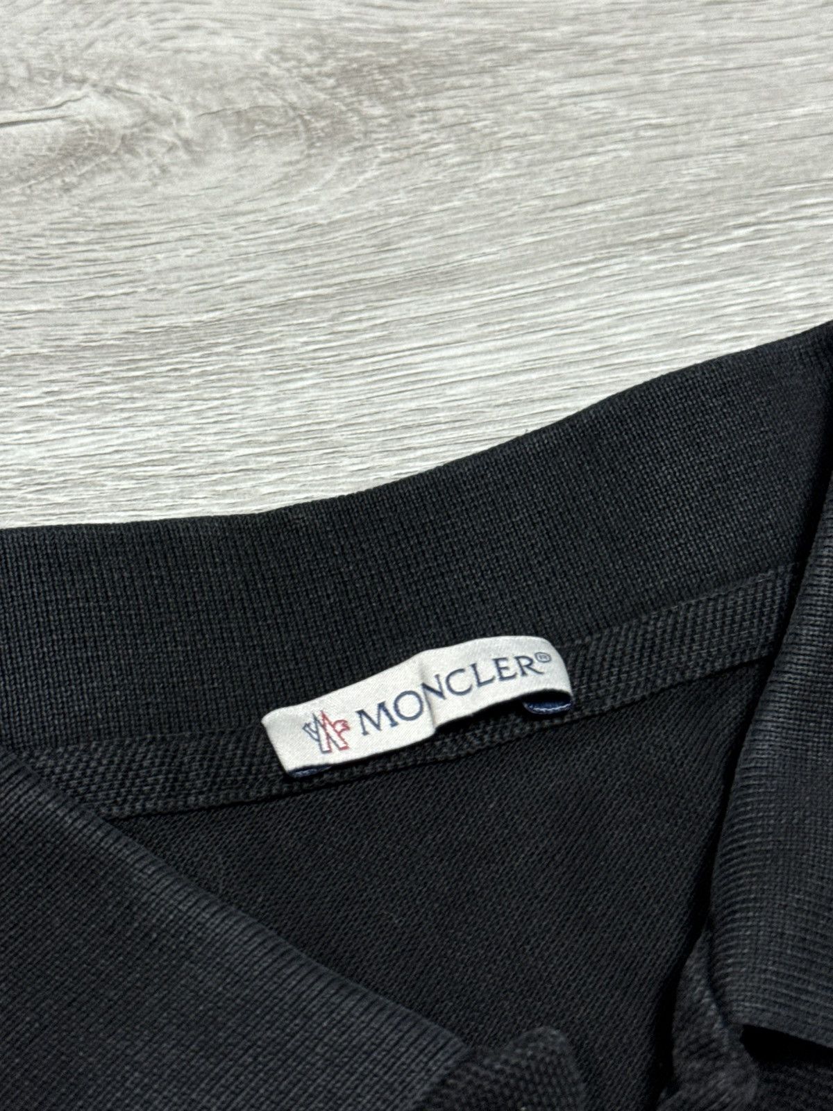Moncler Moncler logo shirt polo buttons Size US M / EU 48-50 / 2 - 5 Thumbnail