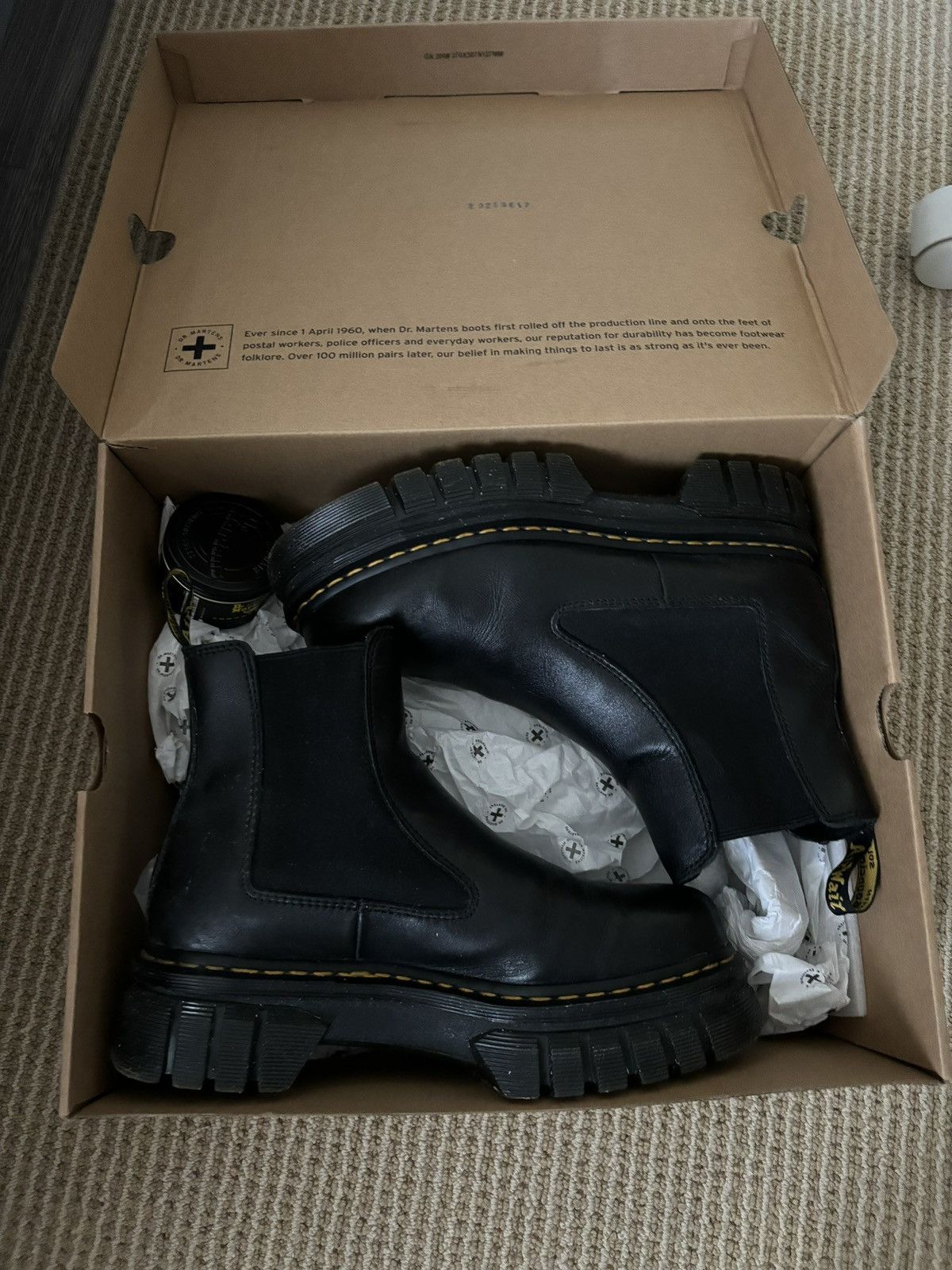 Dr. Martens Audrick Chelsea Size US 10 / EU 43 - 6 Thumbnail