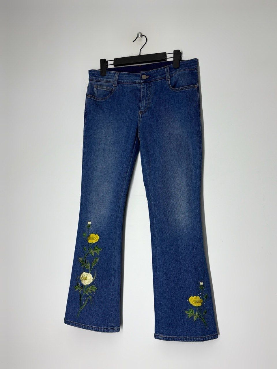 Stella McCartney Stella McCartney Rhinestones Floral Mid Rise Straight Jeans Size 28" / US 6 / IT 42 - 3 Thumbnail
