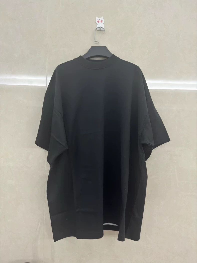 Balenciaga Balenciaga Back logo short sleeve Size US L / EU 52-54 / 3 - 1 Thumbnail