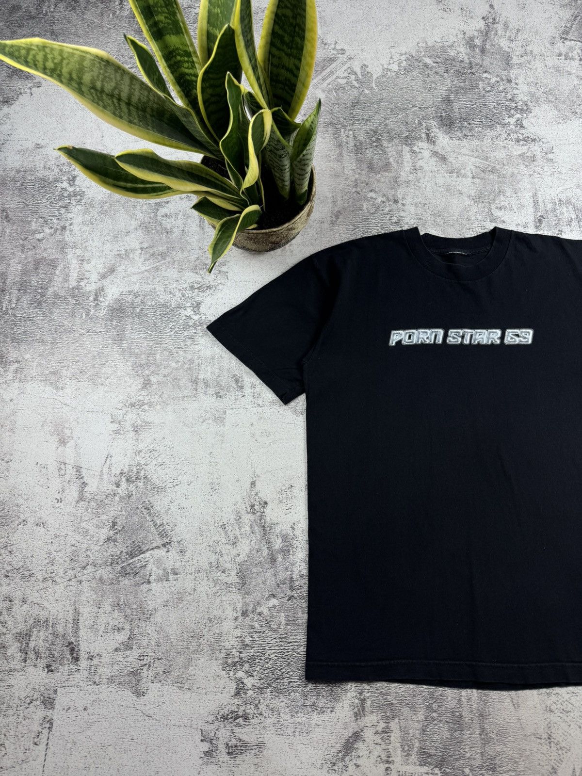 Hook-Ups Pornstar 69 Sex Vintage Men’s Large Black Hip Hop Rap Cotton T Shirt Tee Jersey Size US L / EU 52-54 / 3 - 2 Thumbnail