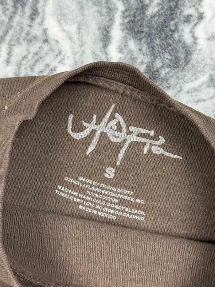 Travis Scott Travis Scott Utopia C2 Tee Brown Size US S / EU 44-46 / 1 - 3 Thumbnail