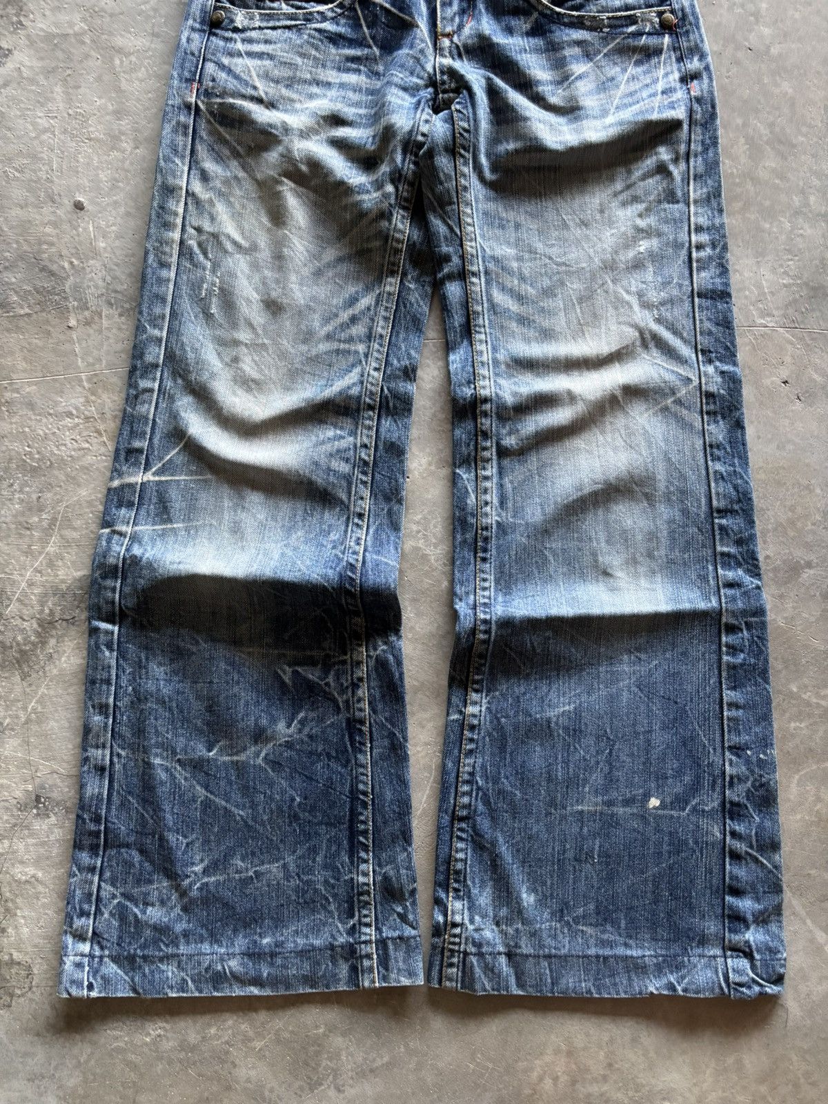 Hysteric Glamour RED PEPPER flare low rise japanese denim faded whiskered Size US 28 / EU 44 - 13 Thumbnail
