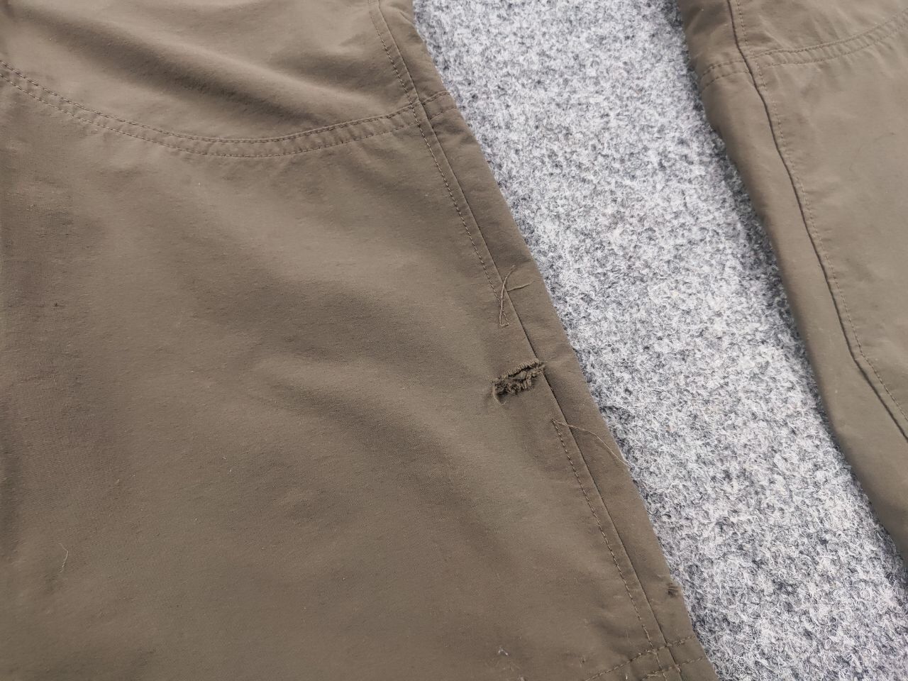 The North Face Vintage The North Face Cargo Track Hiking Pants x Shorts Size US 31 - 12 Thumbnail