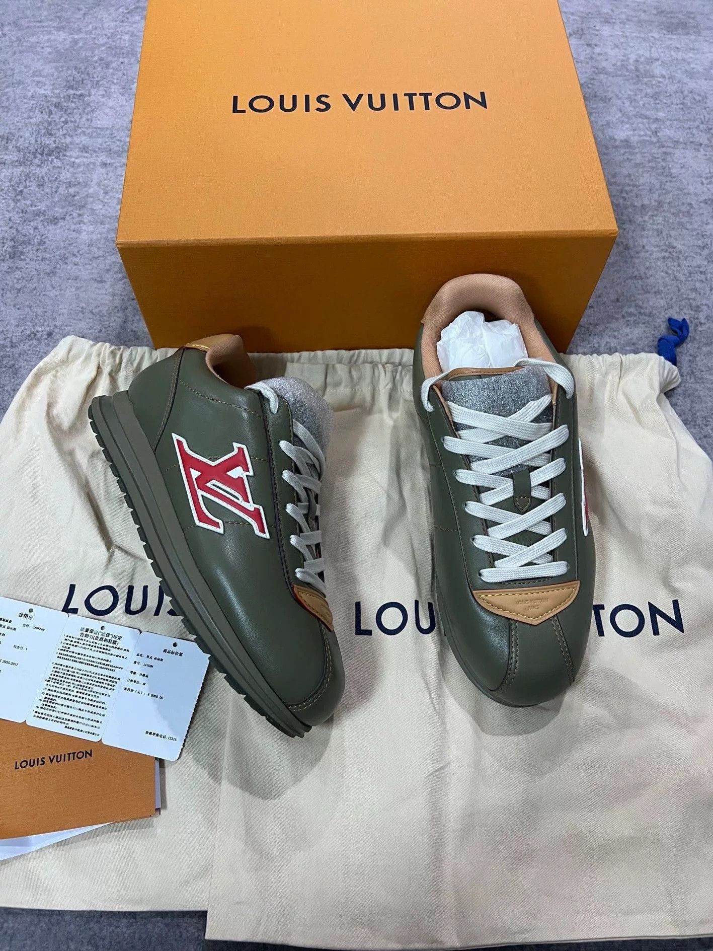 Louis Vuitton Louis Vuitton Red Green Side Logo Runner Size US 10 / EU 43 - 1 Thumbnail