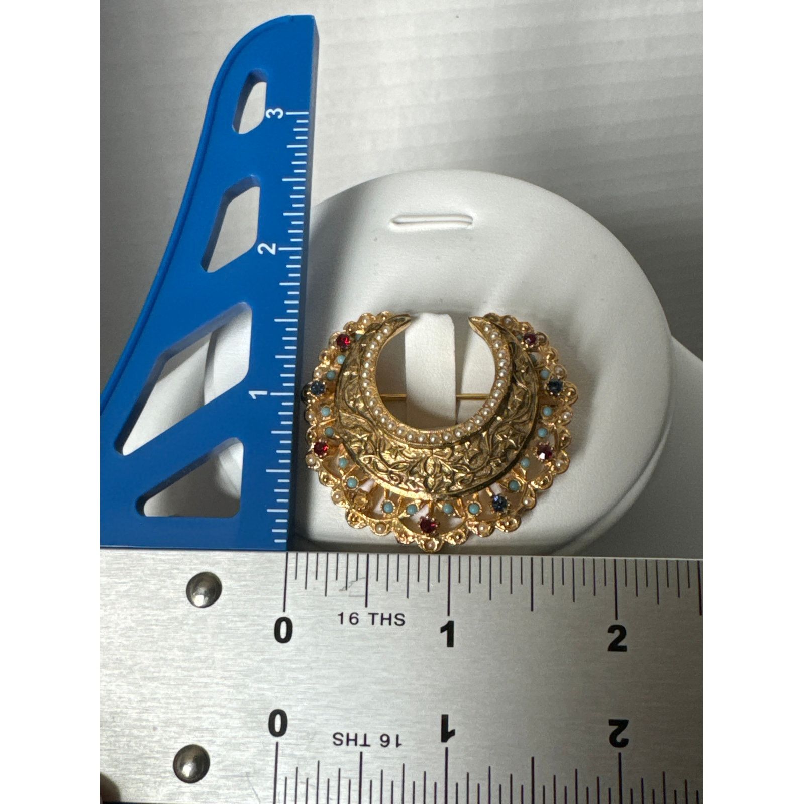 Vintage Vtg mid century Crown Brooch & earrings Art Jewelry Company Size ONE SIZE - 12 Thumbnail